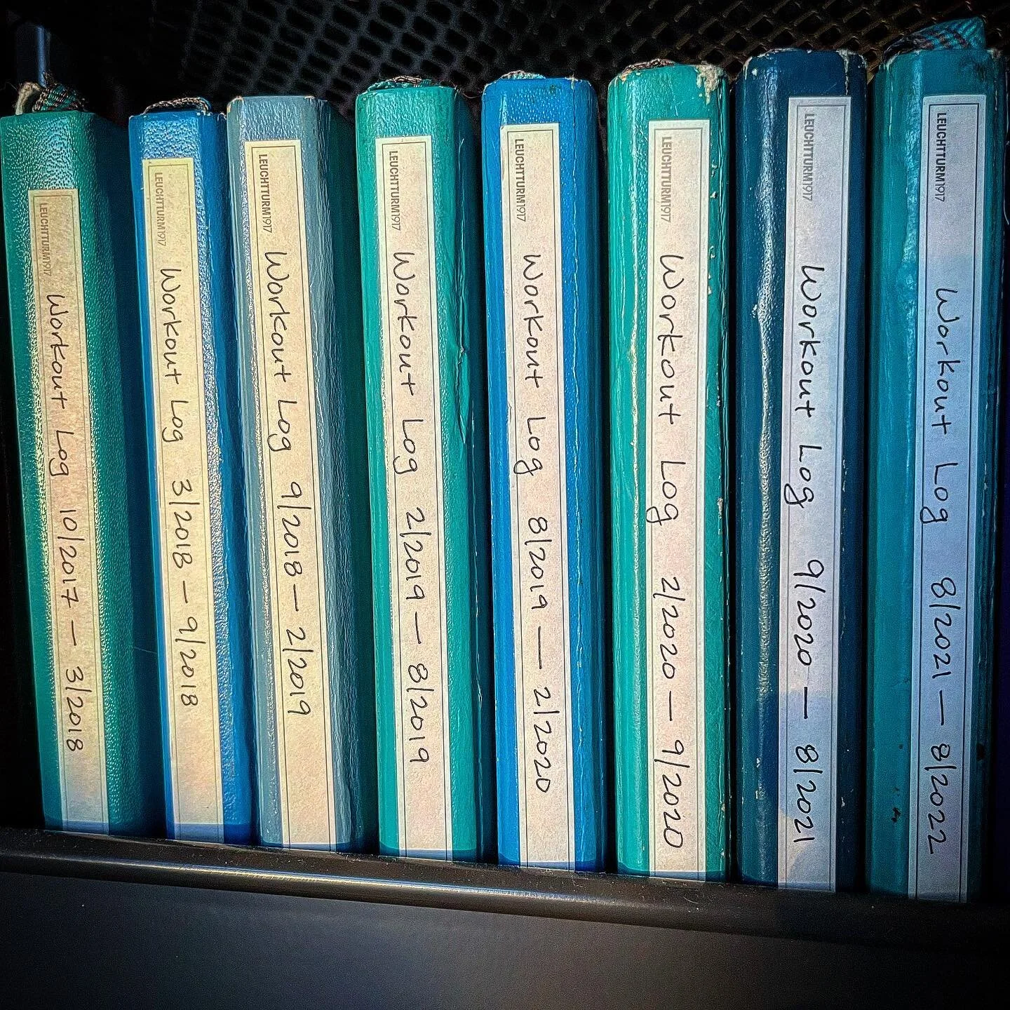 There are as many ways to track workouts as there are people doing the tracking. I was asked today for tips on how to do it effectively in #journal form.

📒 Find a notebook/pens that you ENJOY using. I like @leuchtturm1917 blank notebooks (always in