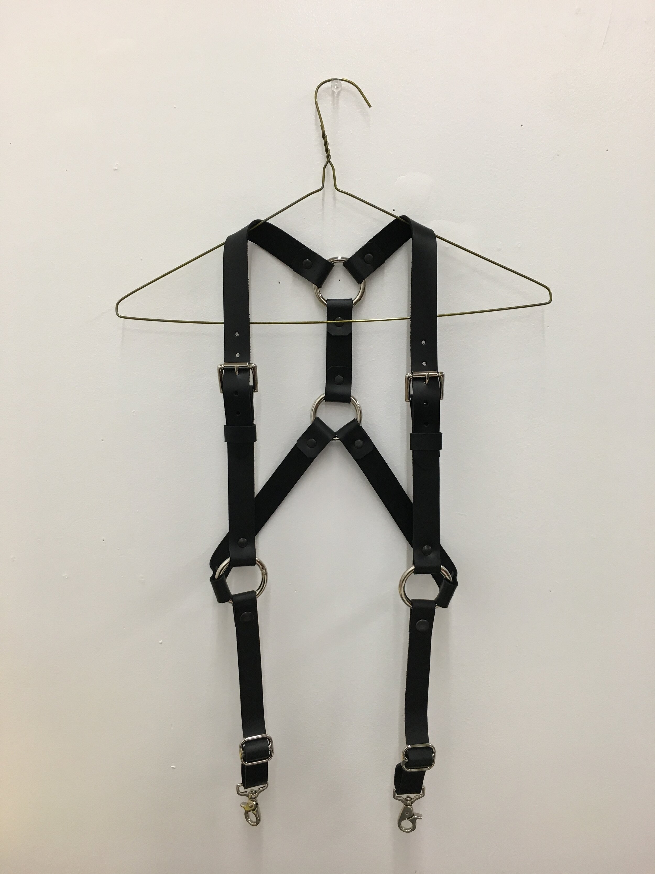   Y-Back Suspender Harness   Chrome tanned leather with removable suspender straps 