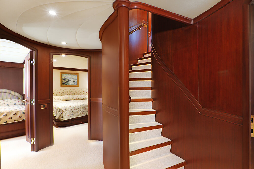 Admiral-XL-Guest-Staterooms.jpg