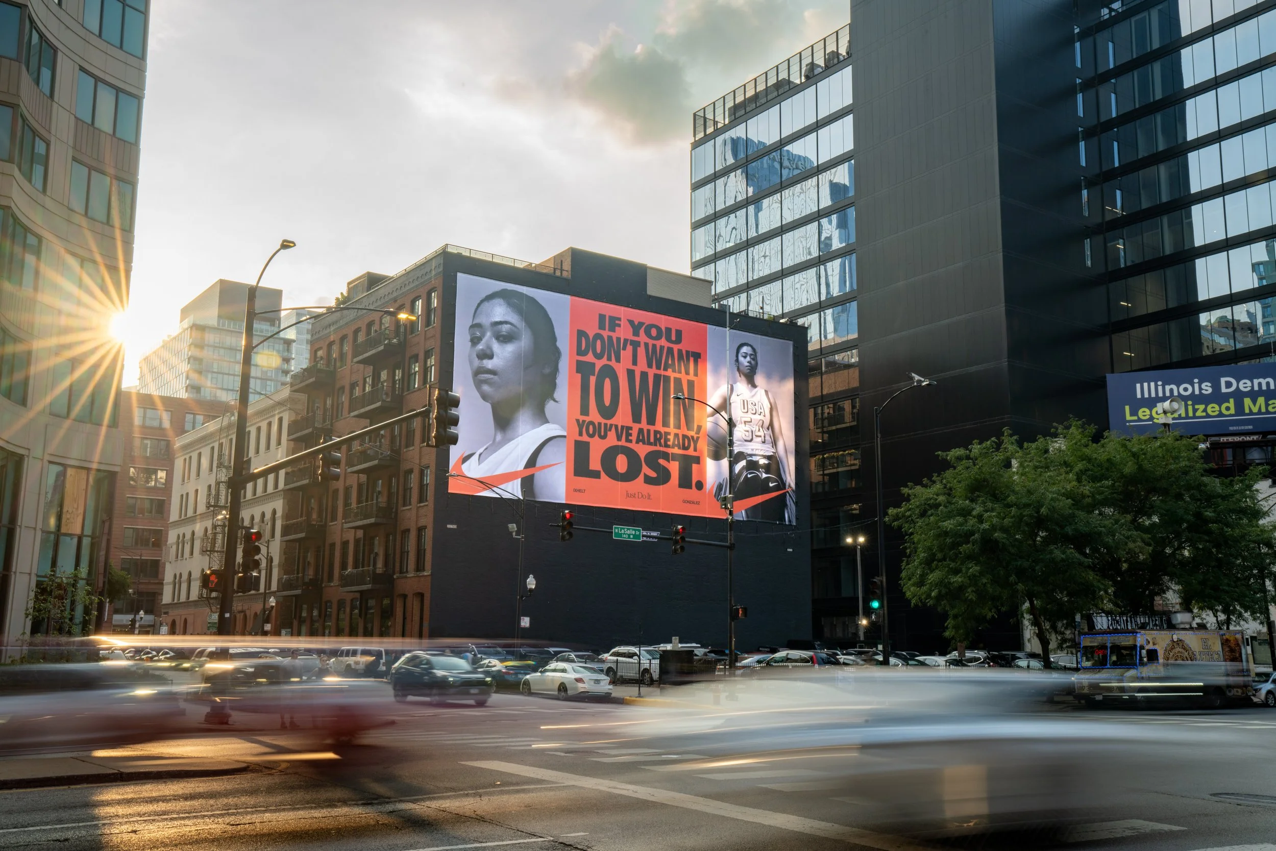 NIKE_OLYMPICS_2024_CHI_WALLWRAP_DSC09449 copy.jpg
