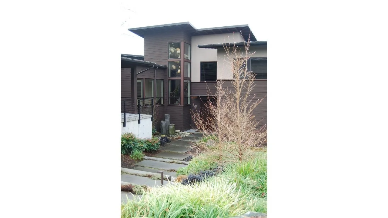 lake-washington-new-home-garden-facing-exterior-detail.jpg.jpg