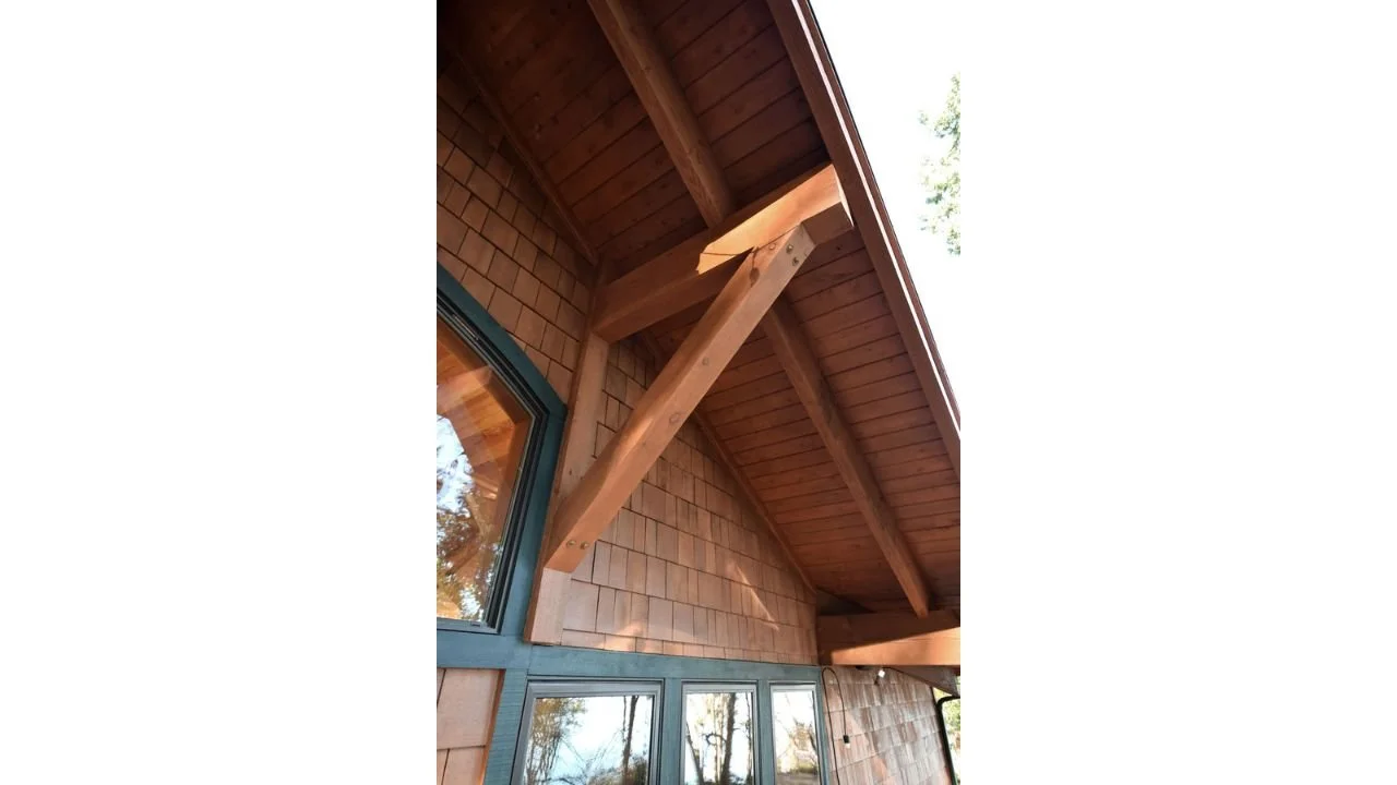anderson-island-timber-eave-bracket-detail.jpg.jpg