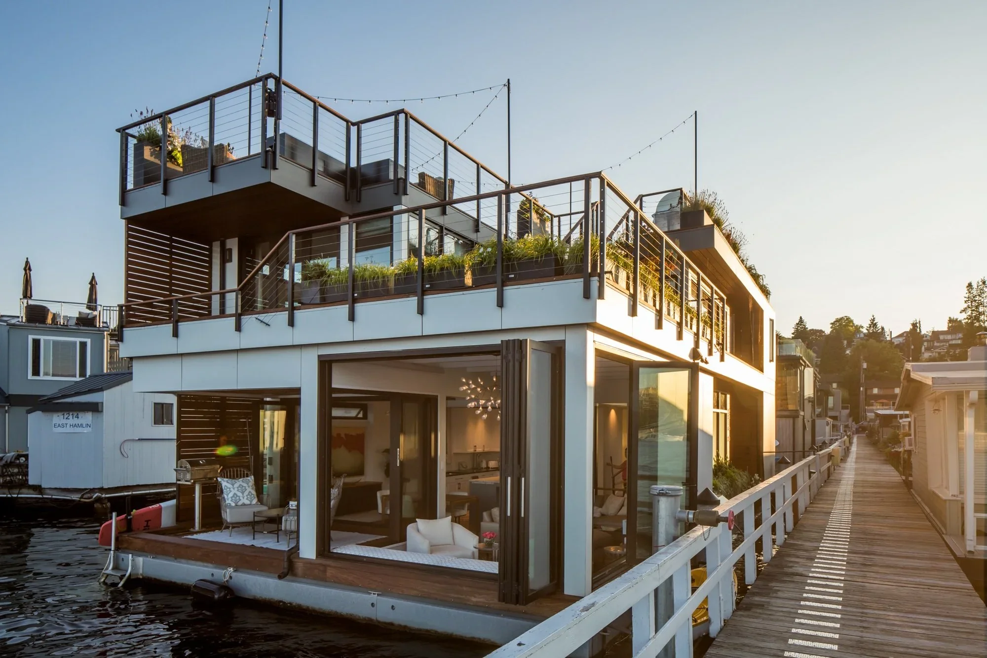 With our experience we know how to navigate complex projects.