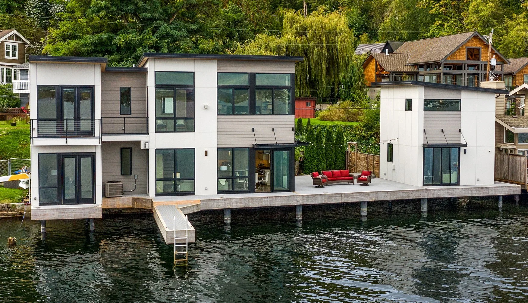 With our experience we know how to navigate complex projects.