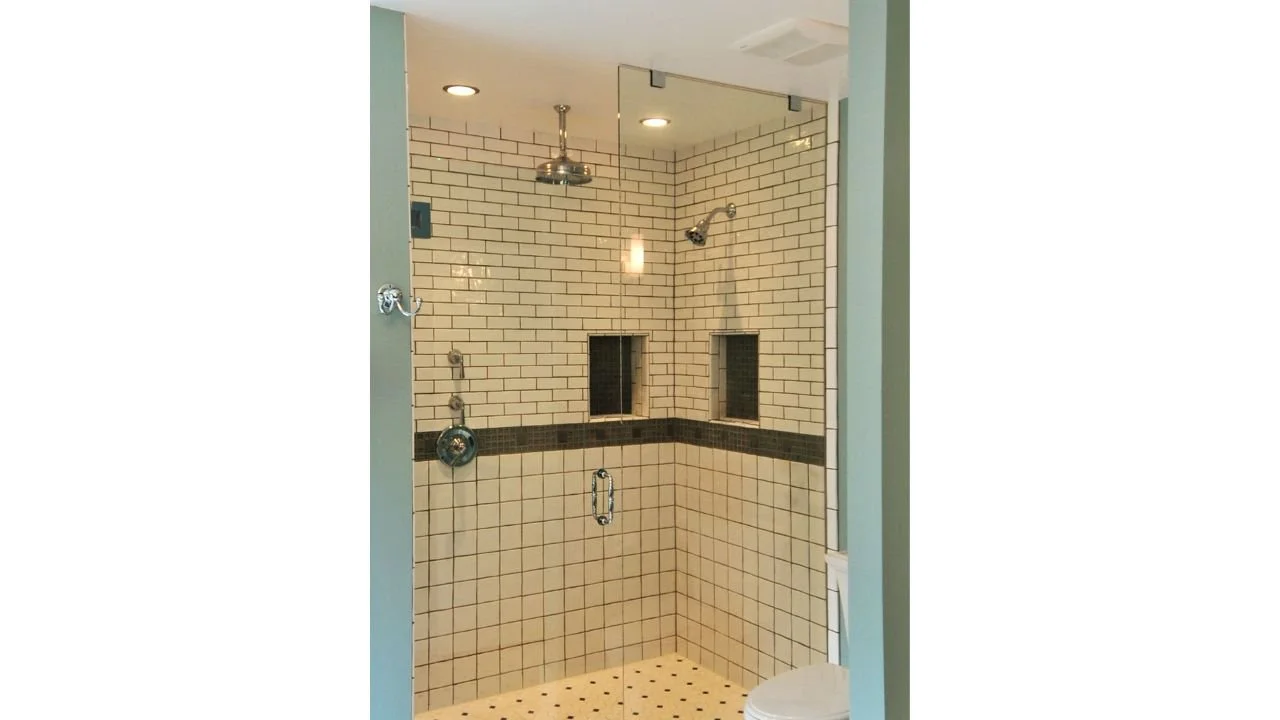 greenwood-craftsman-tiled-walk-in-shower.jpg.jpg