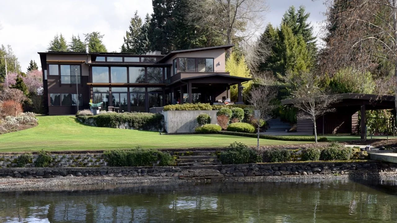 lake-washington-new-home-full-waterfront-exterior.jpg.jpg