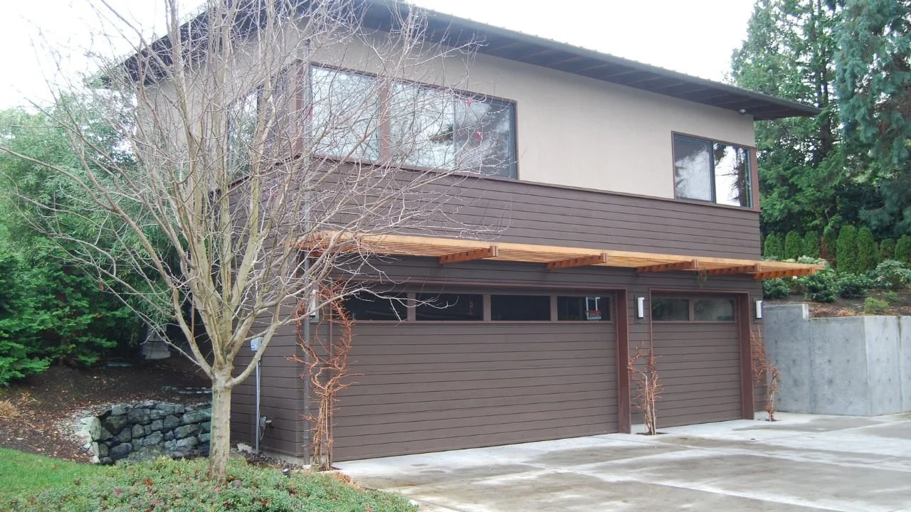 lake-washington-new-home-garage-arrival-exterior.jpg.jpg