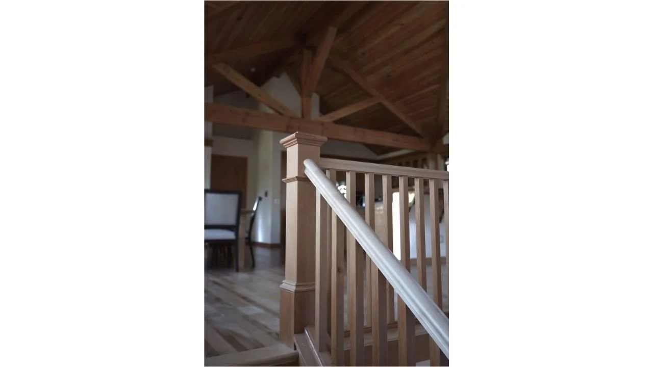 anderson-island-loft-landing-timber-railing.jpg.jpg
