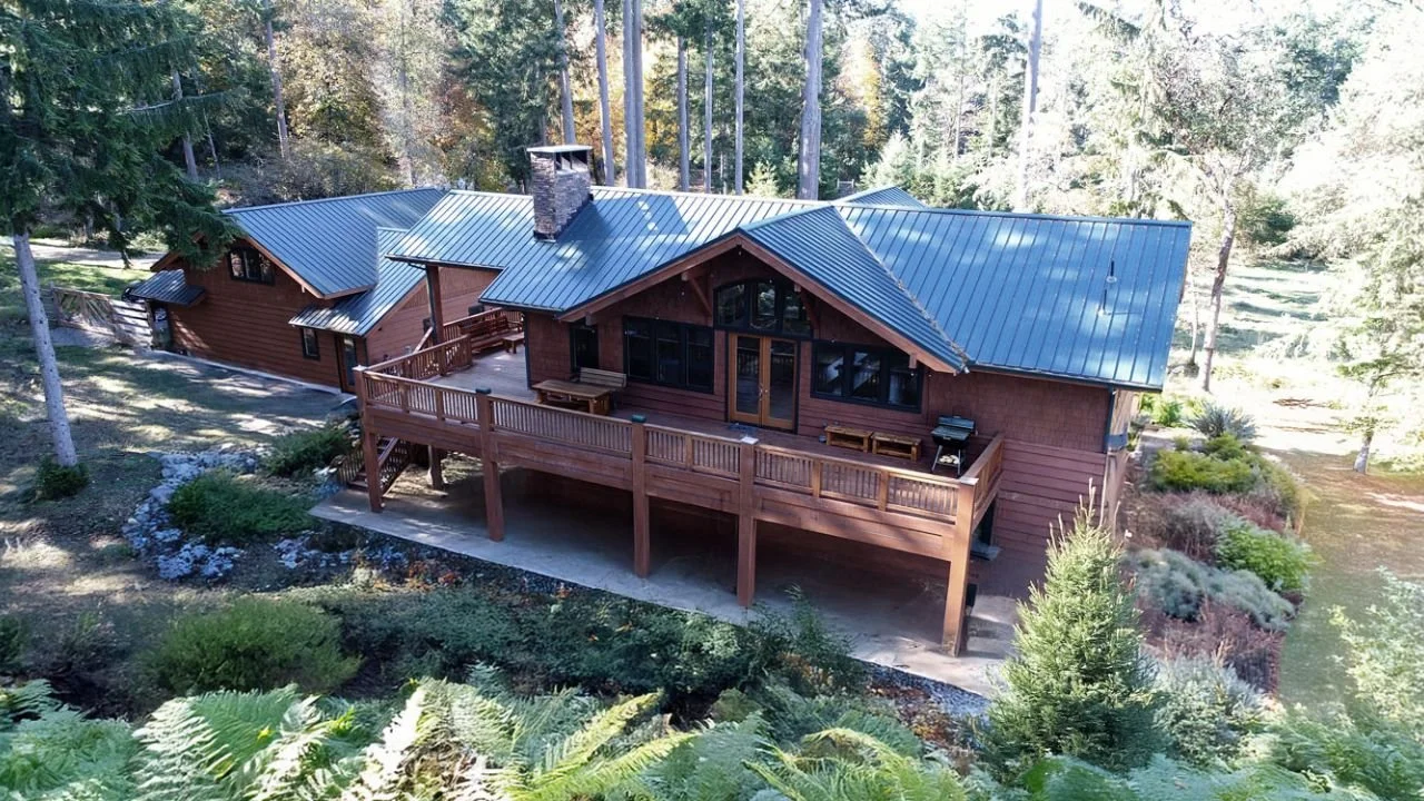 anderson-island-rear-exterior-wraparound-deck.jpg.jpg