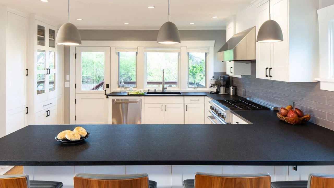 phinney-ridge-remodel-contemporary-kitchen-peninsula.jpg.jpg
