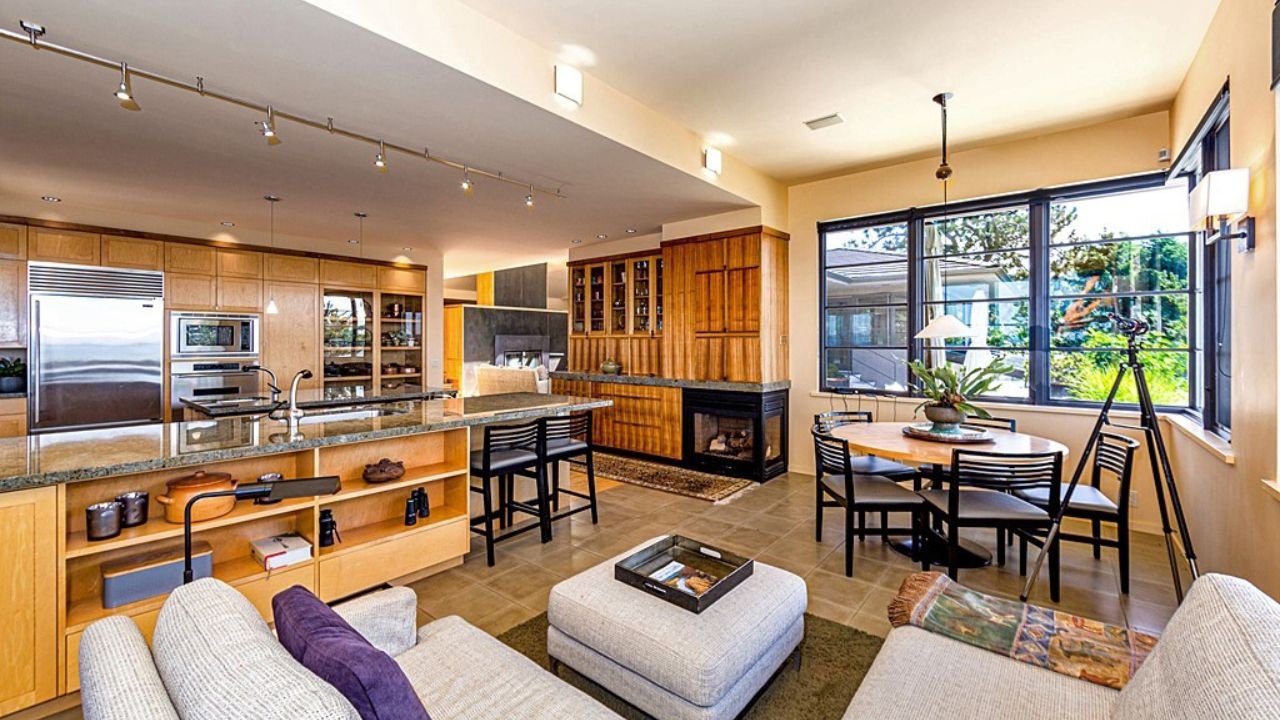 san-juan-islands-friday-harbor-open-living-kitchen.jpg