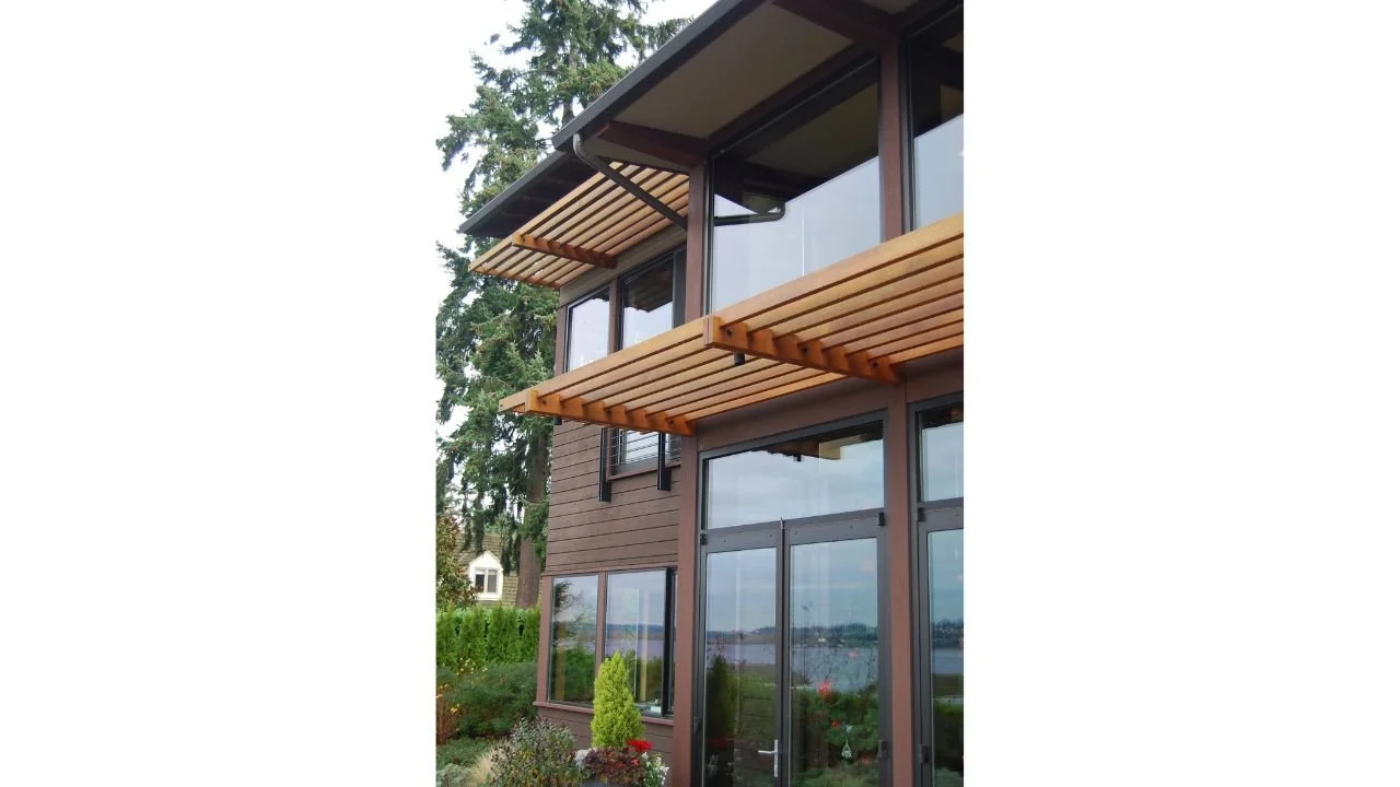 lake-washington-new-home-wood-sunshade-window-detail.jpg.jpg