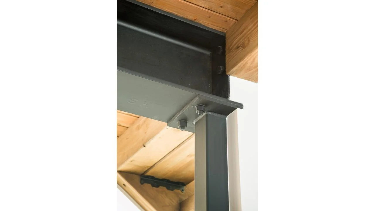 lands-end-remodel-exposed-steel-beam-detail.jpg.jpg