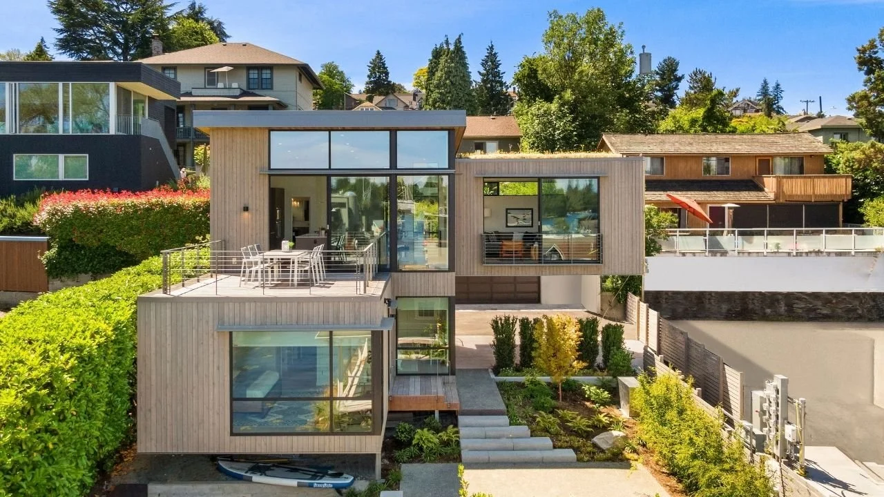 the-barn-portage-bay-full-courtyard-exterior.jpg.jpg