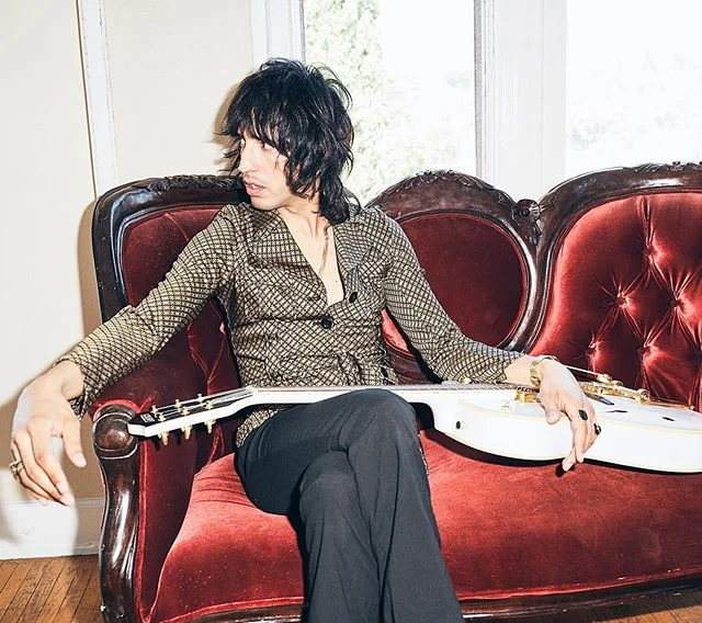 Amigos de CDMX el 30 de Noviembre estar&eacute; tocando full band . Pronto les paso toda la info ⚡️
📷 @grfoto .
.
.
.
.
.
#cesarsaez #naturephotography #picoftheday #mensfashion #mensstyle #rockandrollk