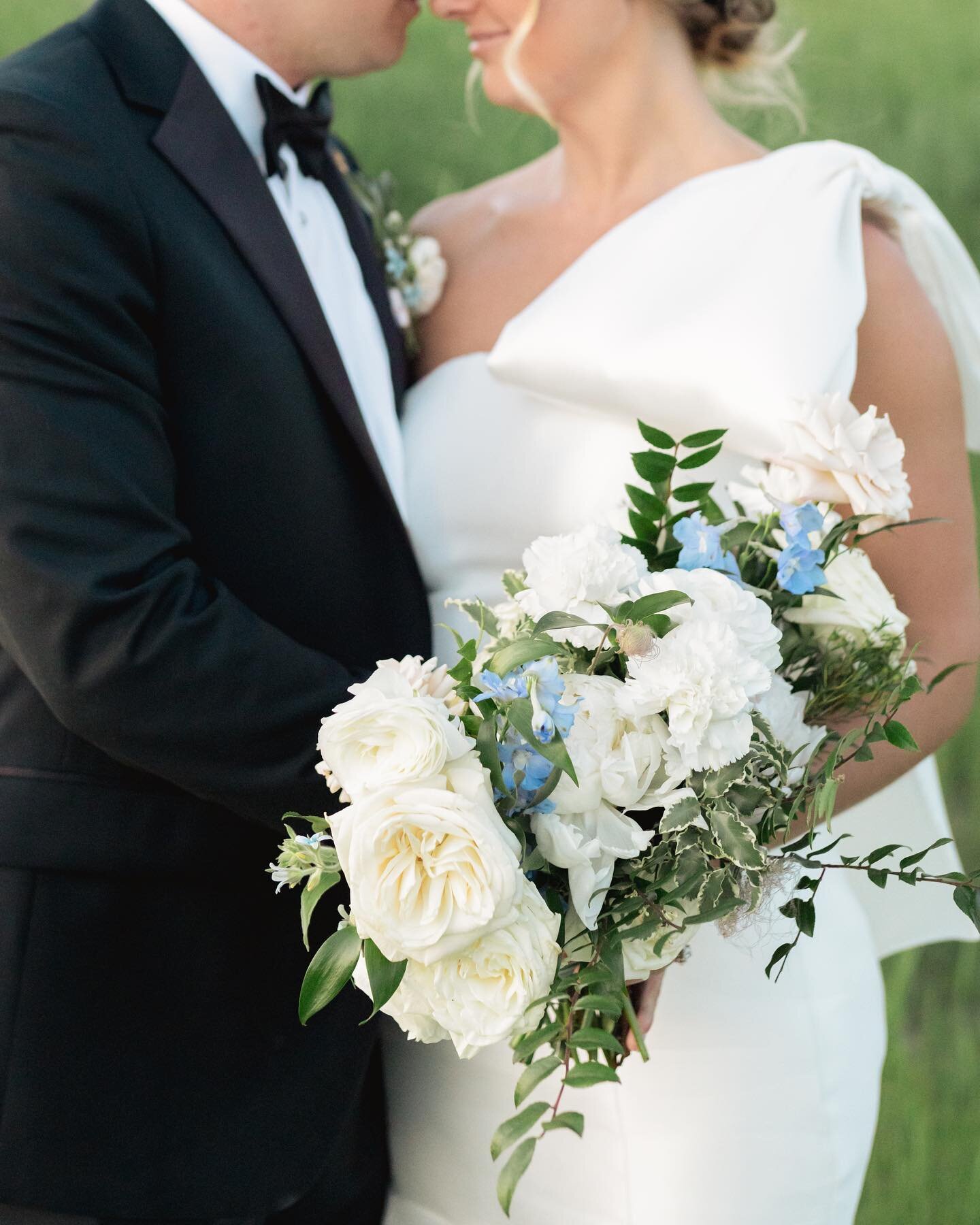 We love a good floral moment. ✨

#weddingfloral #montanawedding #montanabride #montanaweddings