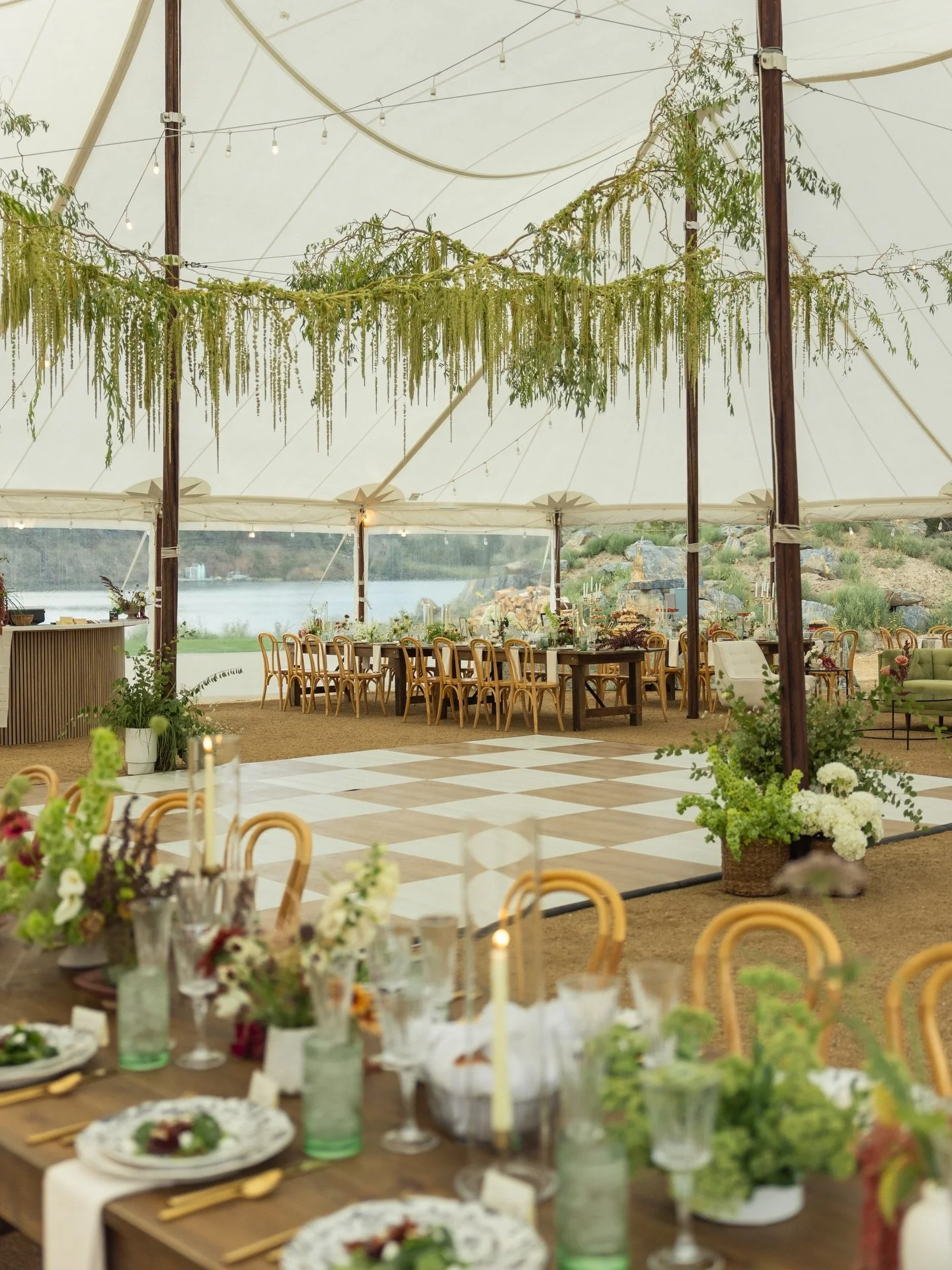 Every detail, every texture, every floral was absolute perfection.
We won&rsquo;t ever get over this stunning design. ✨

Venue: @blackgoldranch.montana 
Planning &amp; Design: @flawlesseventsbychels 
Florals: @agilegoatflowerfarm 
Entertainment: @rmf