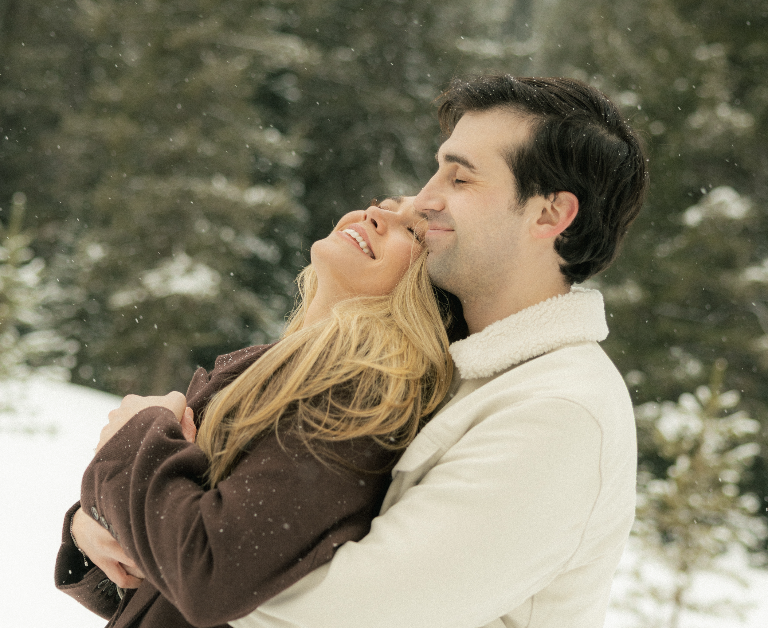 Dillon &amp; Gabrielle’s Winter Engagement Session