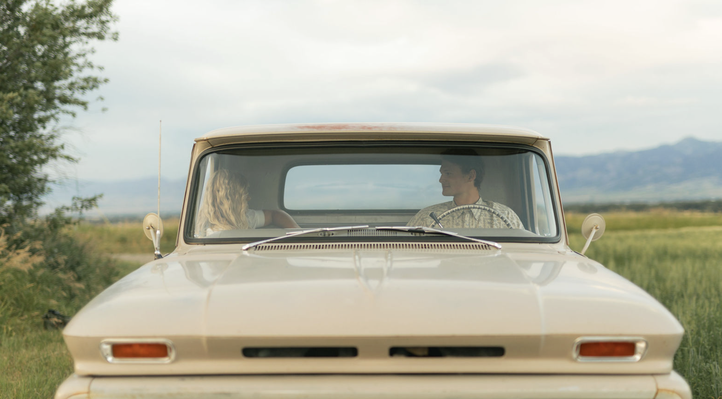 Riley &amp; Josie’s Engagement Session