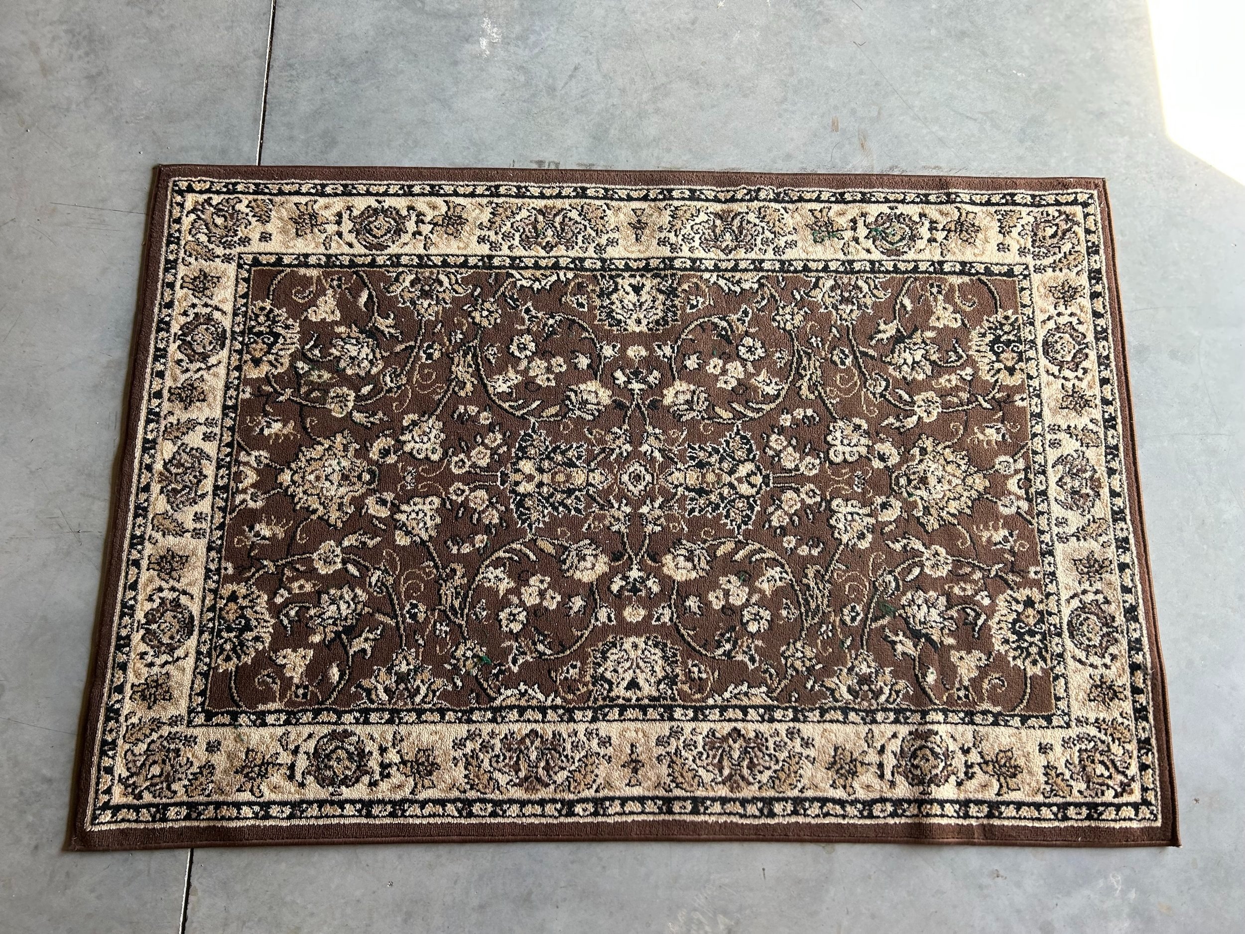 Kashan Brown