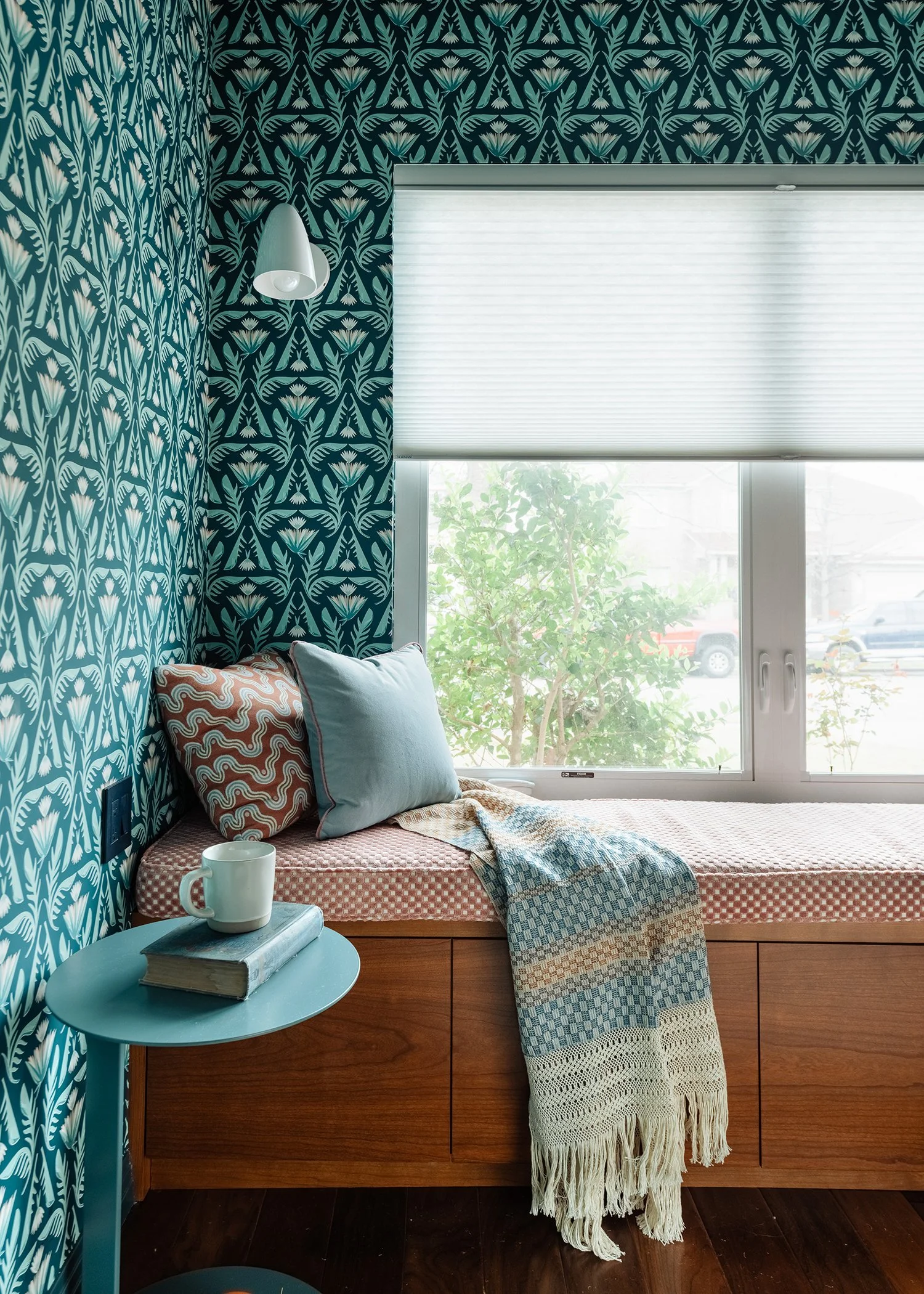 1304EmblemW_4555 web.jpg