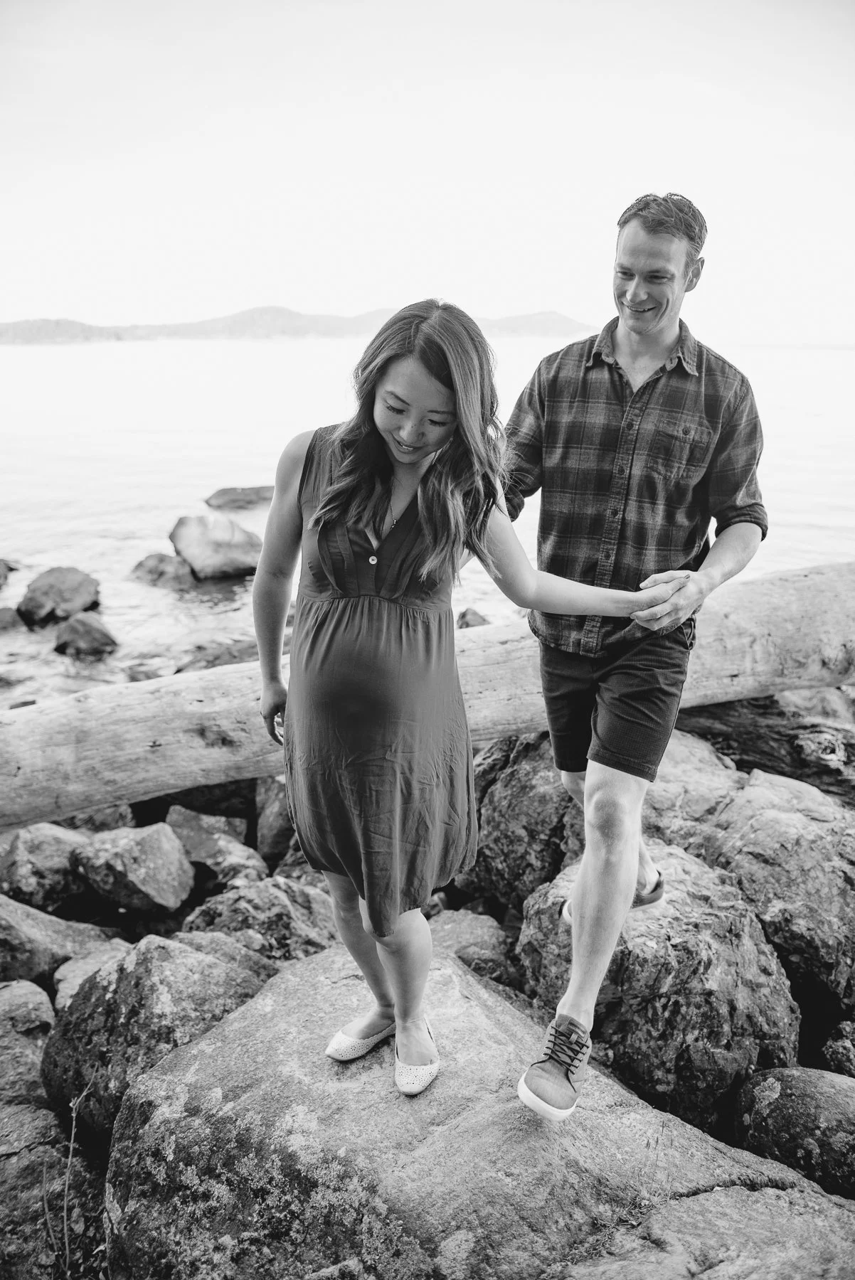 june-James-Maternity-2022- Photography-40.jpg