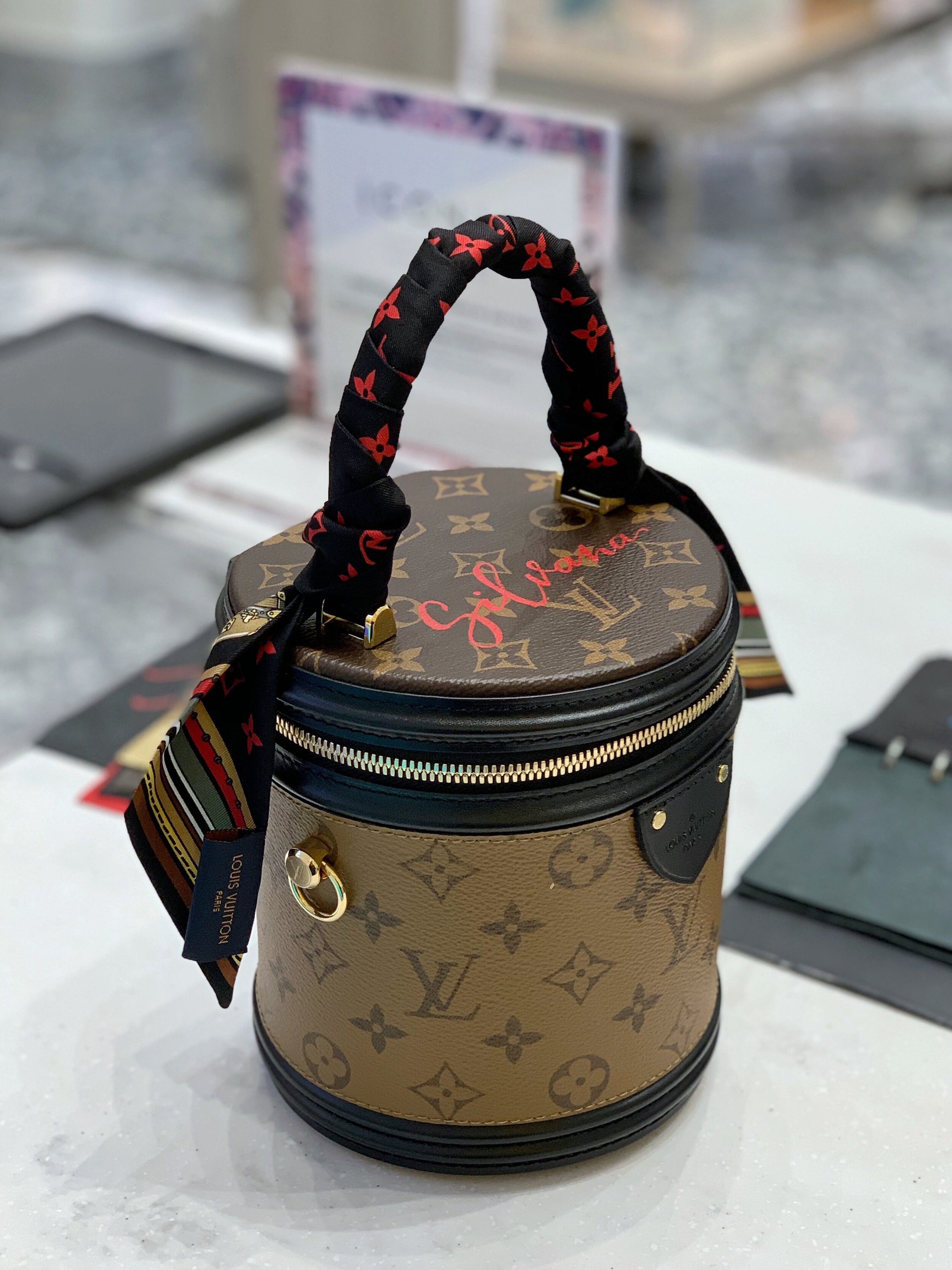 ZHC - Recently also painted this custom Louis Vuitton bag