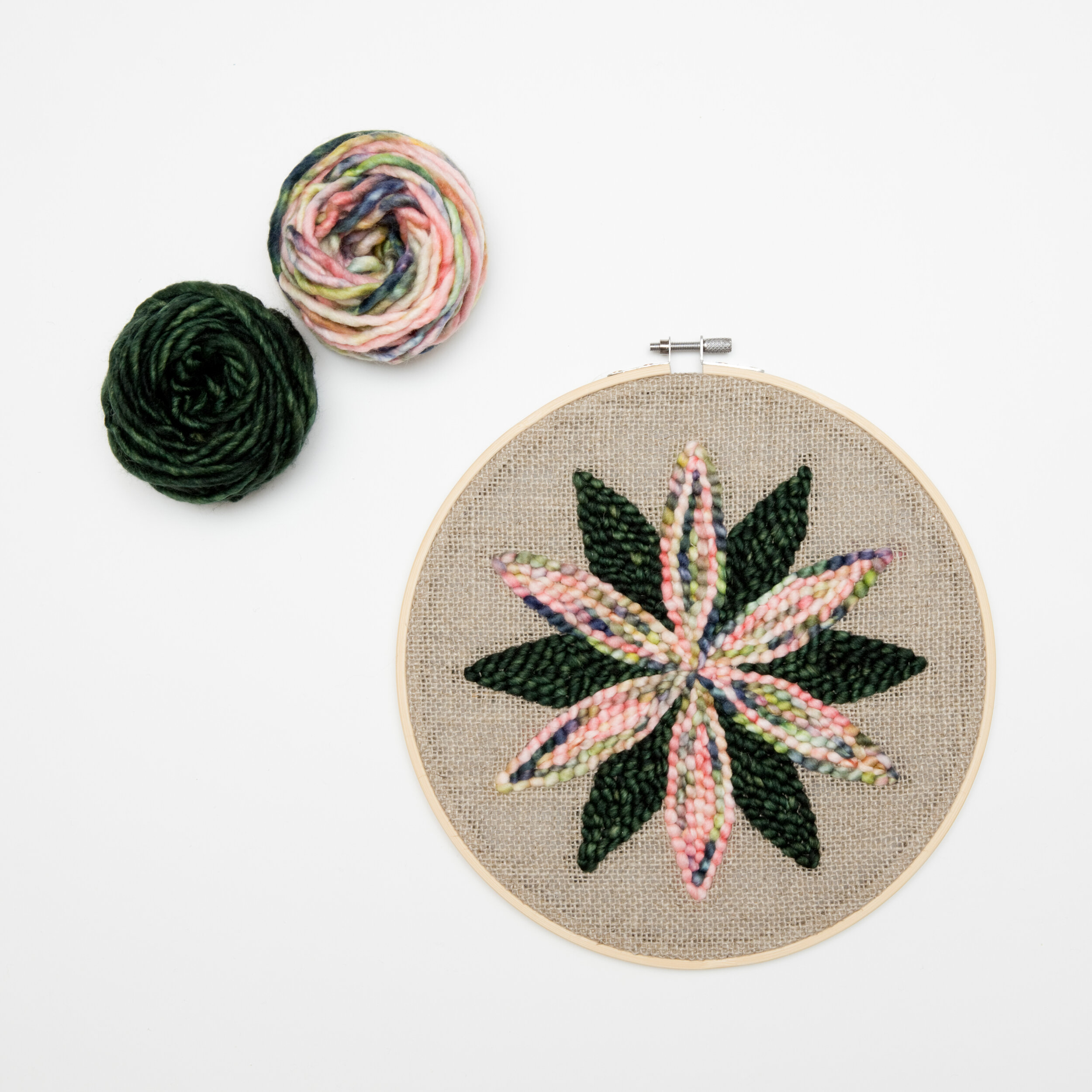 themidnightcreative-kit-punchneedleworld.jpeg
