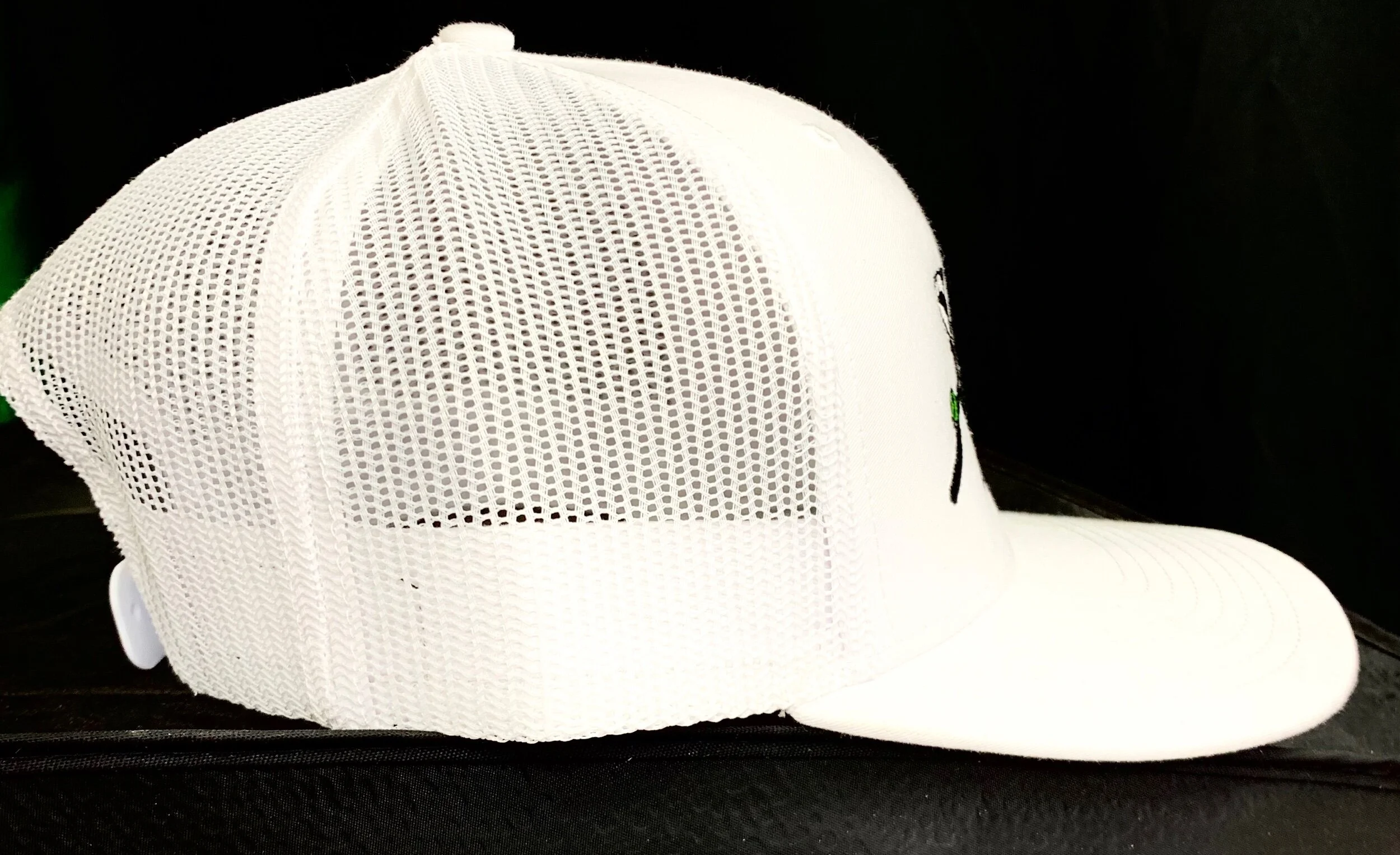 A8E9AF9D-44F3-4E21-87D3-82A40EA95DC6