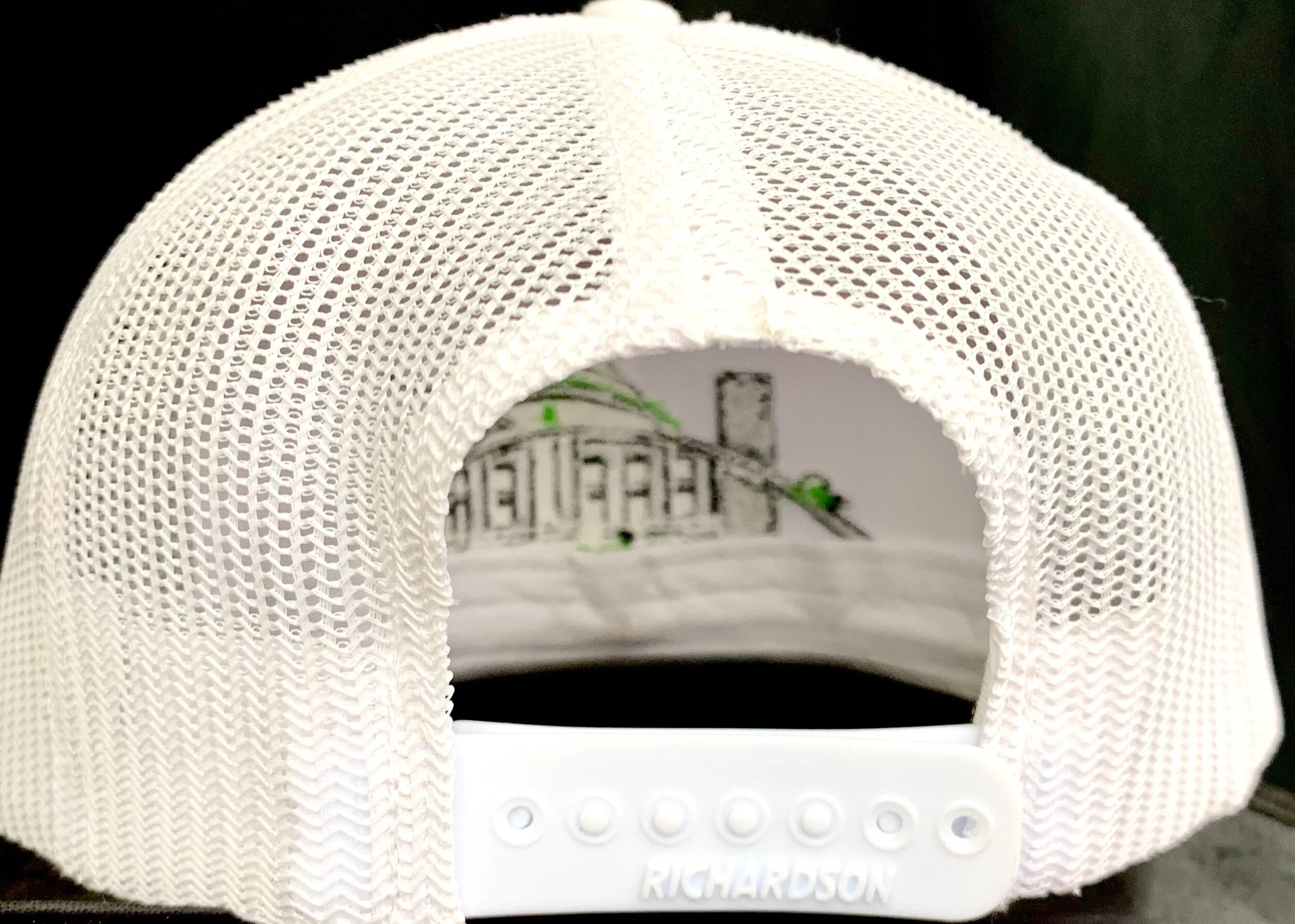 E07BFC01-3258-4821-9E92-48B689E823CB