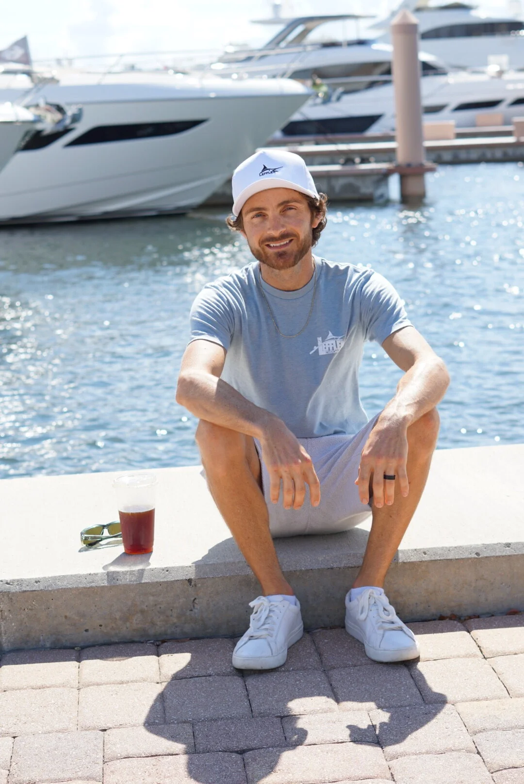 D06E88D5-B0DE-417B-8ED5-FAA11E05293B