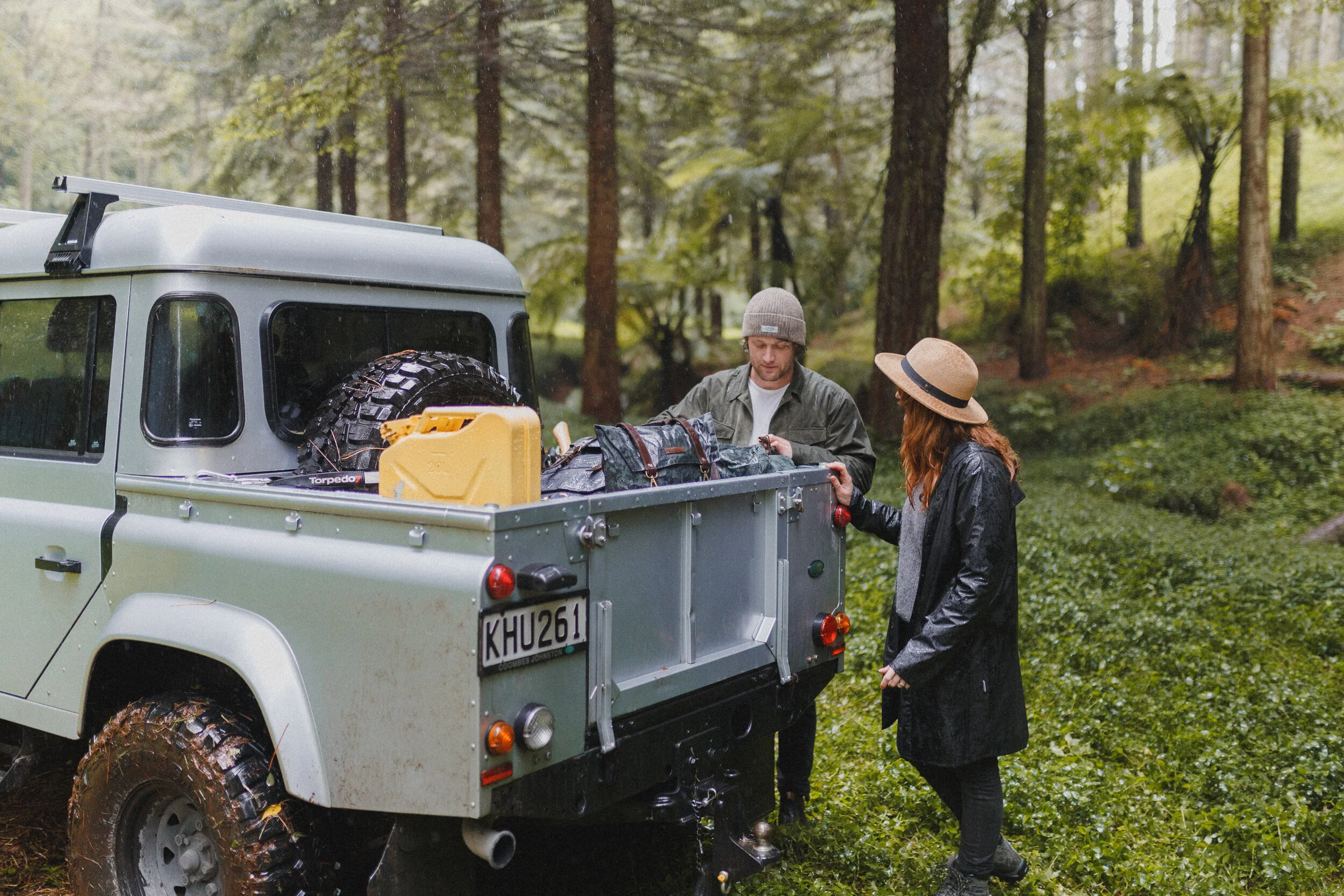 lifestyle adventure photographer land rover defender nz tauranga fashion 