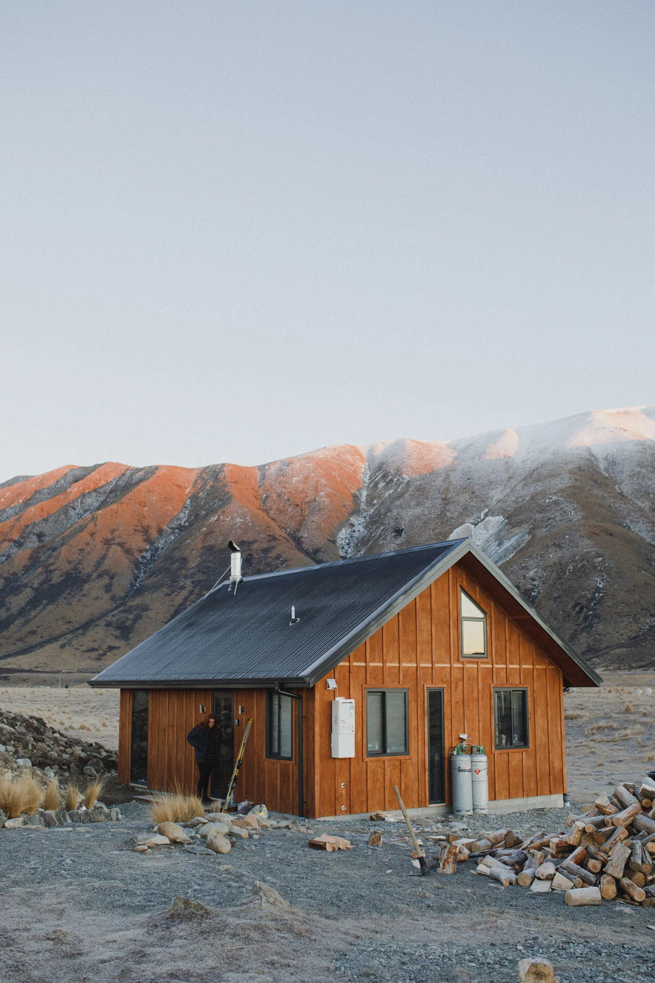 airbnb house photography lifestyle snow cabin nz photographer