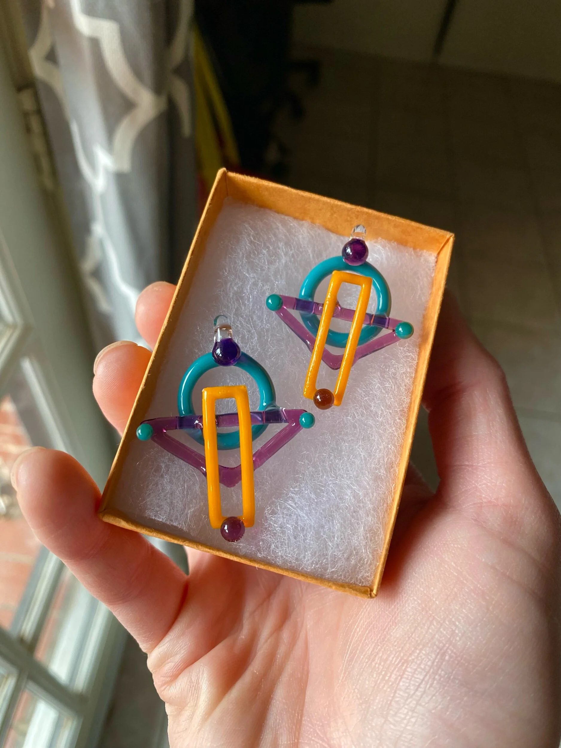 10DDAC4E-CBEC-4ABB-AAE0-8DAB66BE2920