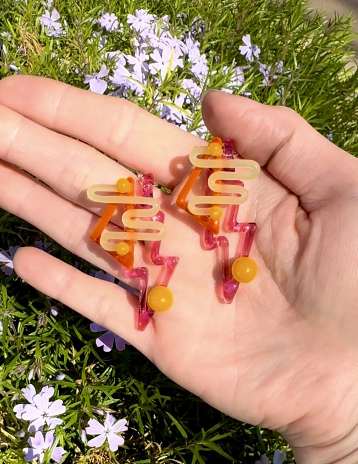 6D8FD56F-F129-4DB1-8C09-09A659F1DF9C