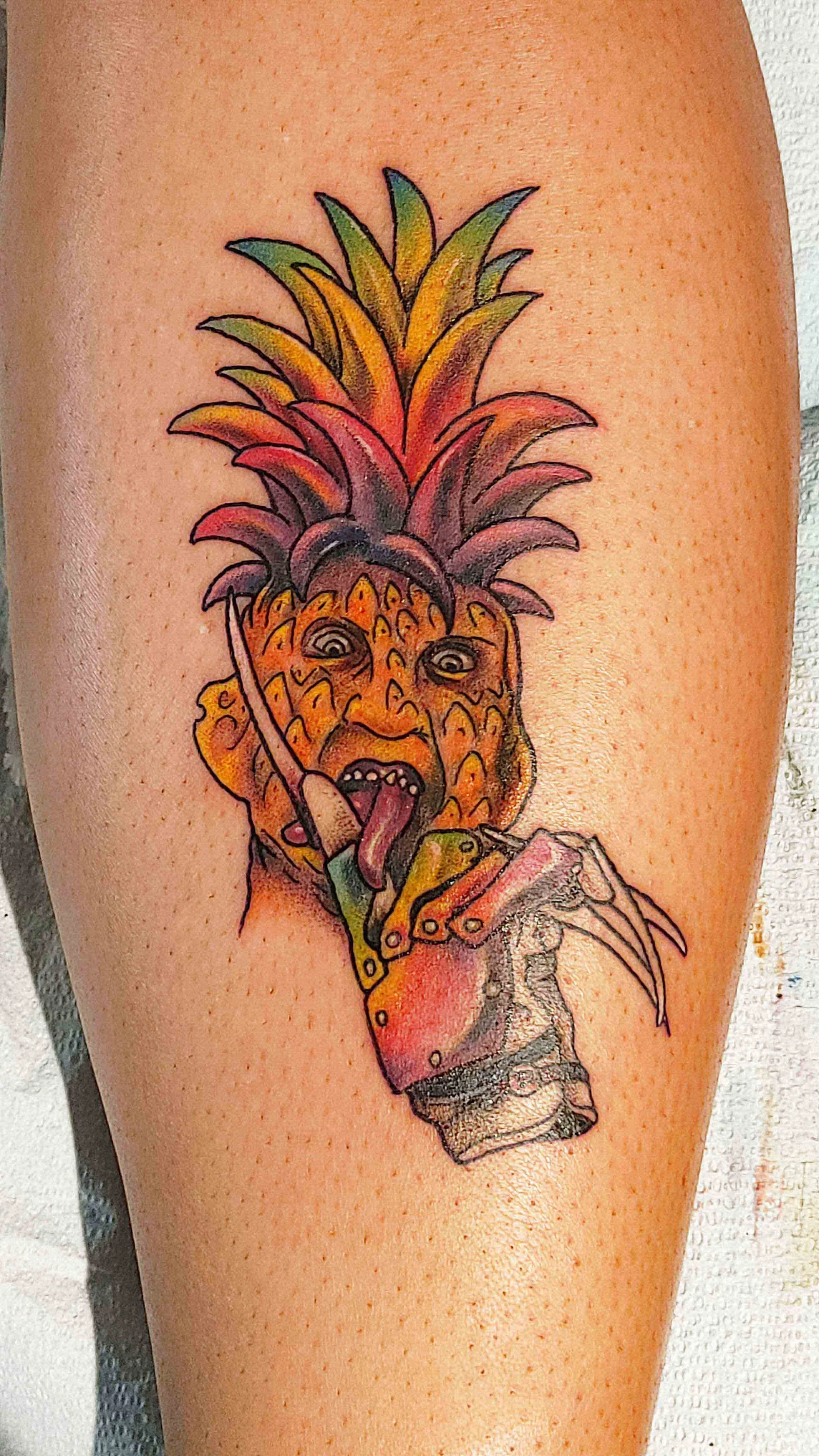 MrVick_Colorful_PineappleFreddy_LowerLeg.jpg