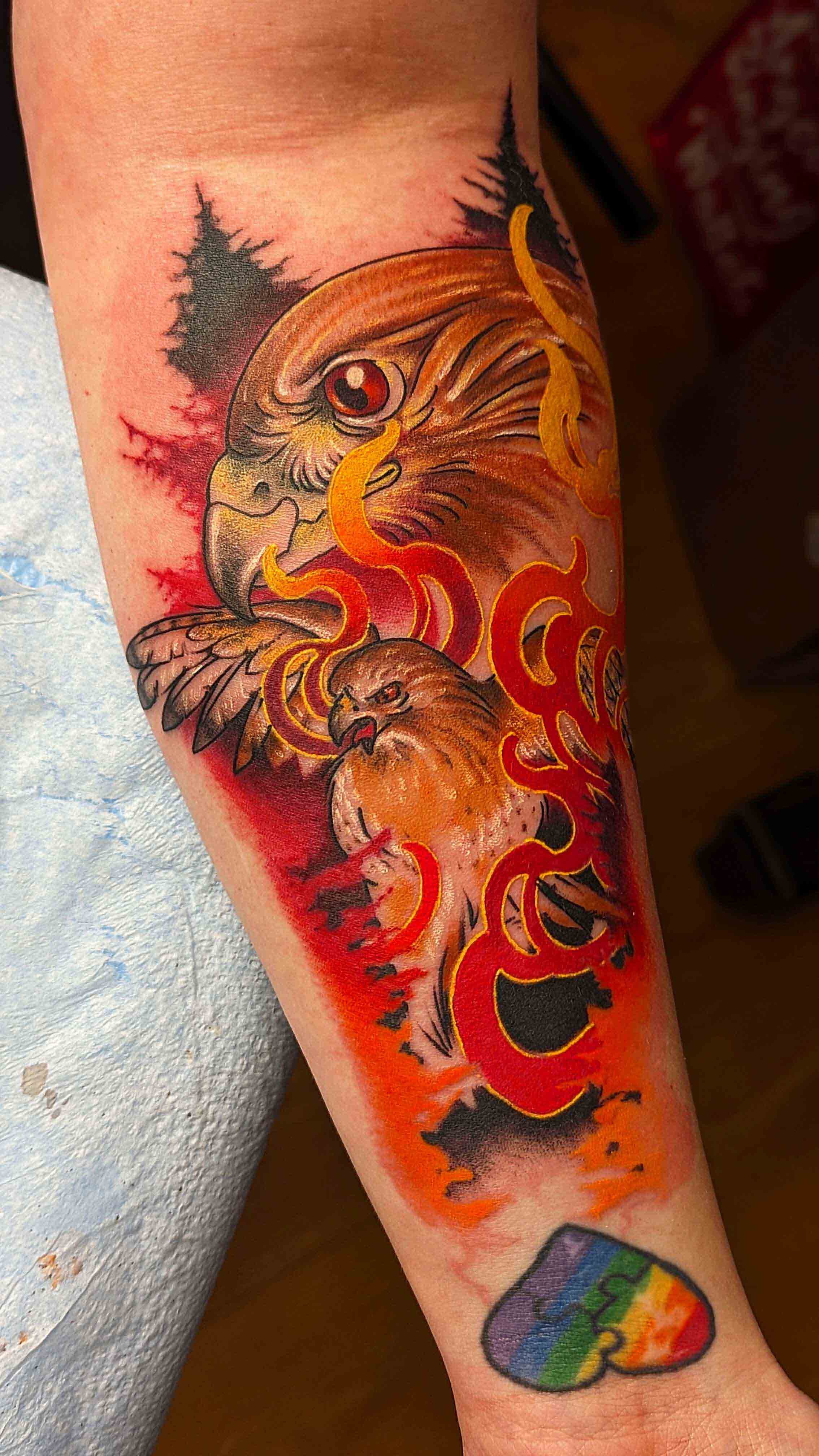 MrVick_Colorful_RedtailHawk_InnerForearm.jpg