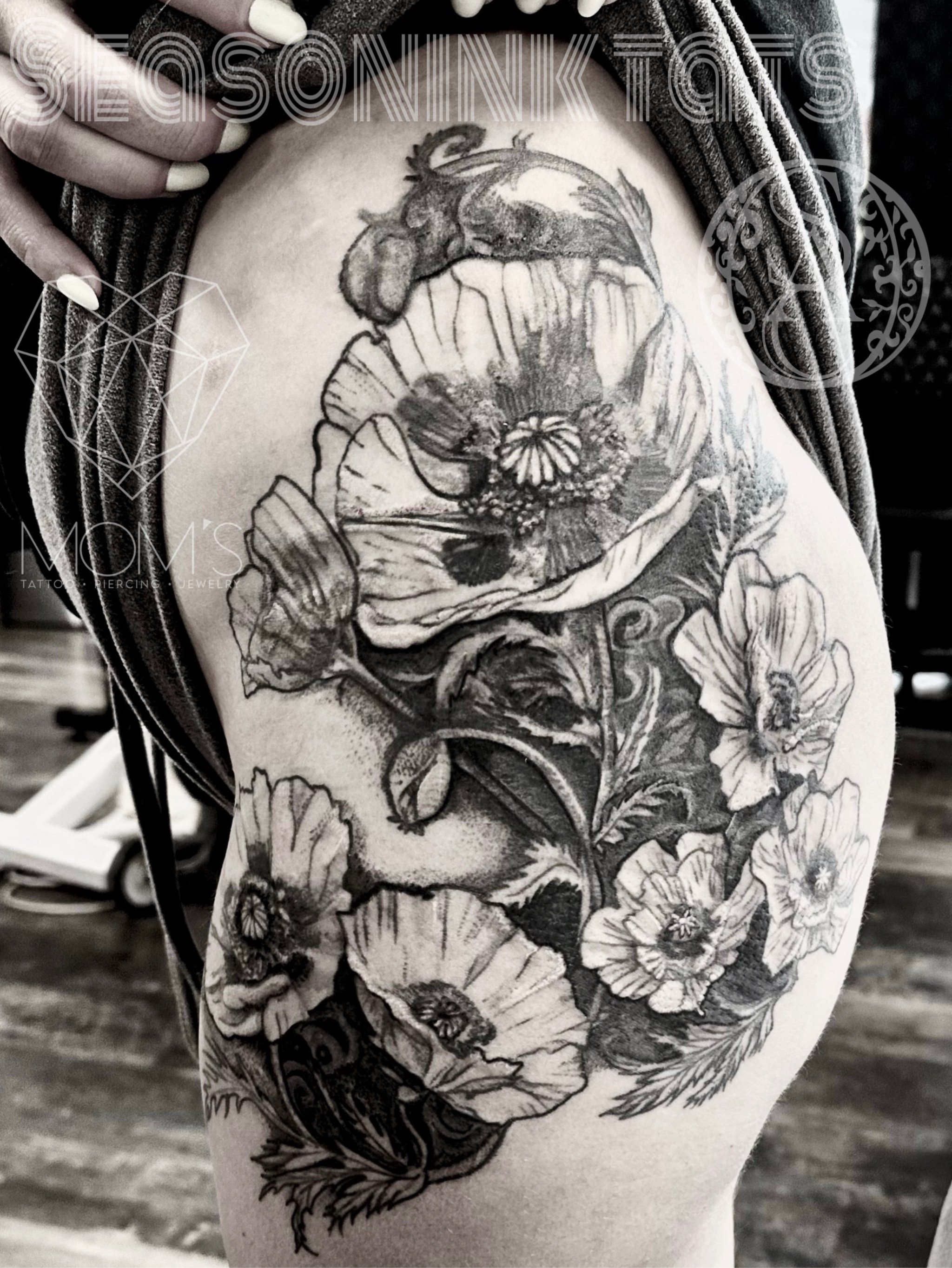 Black and grey poppy coverup