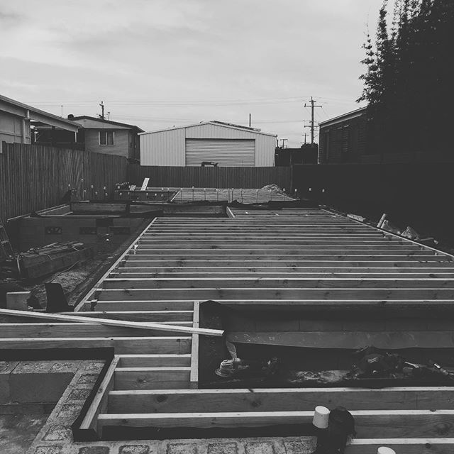 Elevated pipe work today on these town houses in Palm Beach #plumbing #plumber #plumberlife #australianplumber #drainage #sewer #builder