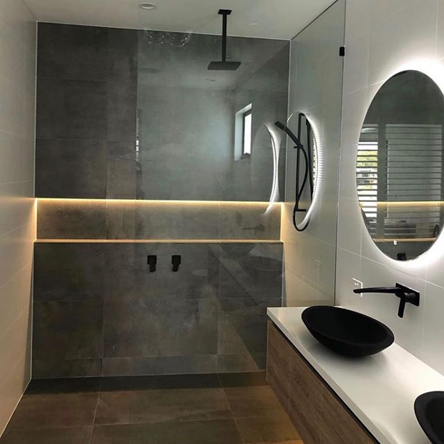 En-suite bathroom from a recently completed project in Palm Beach @veraniececonstructioncorp 👌🏽🔥 if you&rsquo;re in need of plumbing services contact us on 1300585865 for a free quote .
.
.
#goldcoastplumber #goldcoastbuilder #plumbing #drainage #