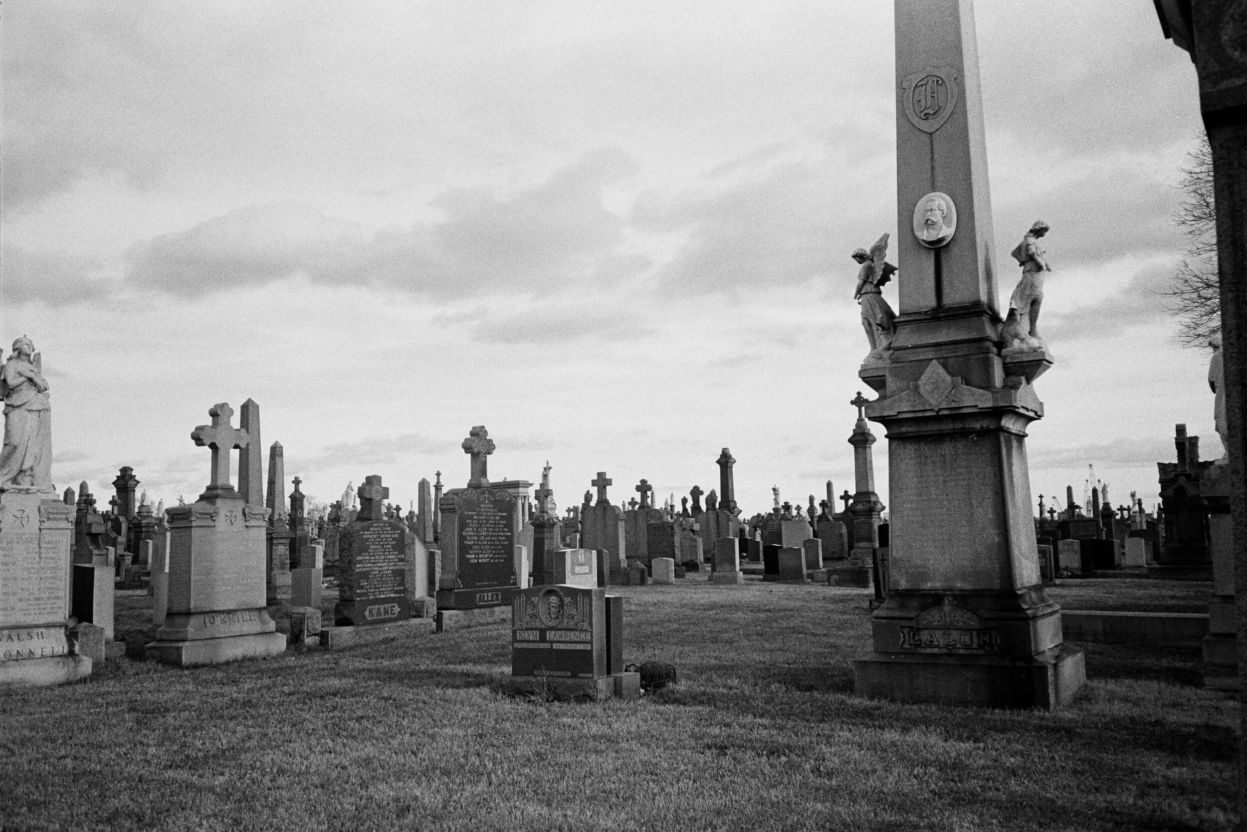 Scan 066 cemetery 2.jpg