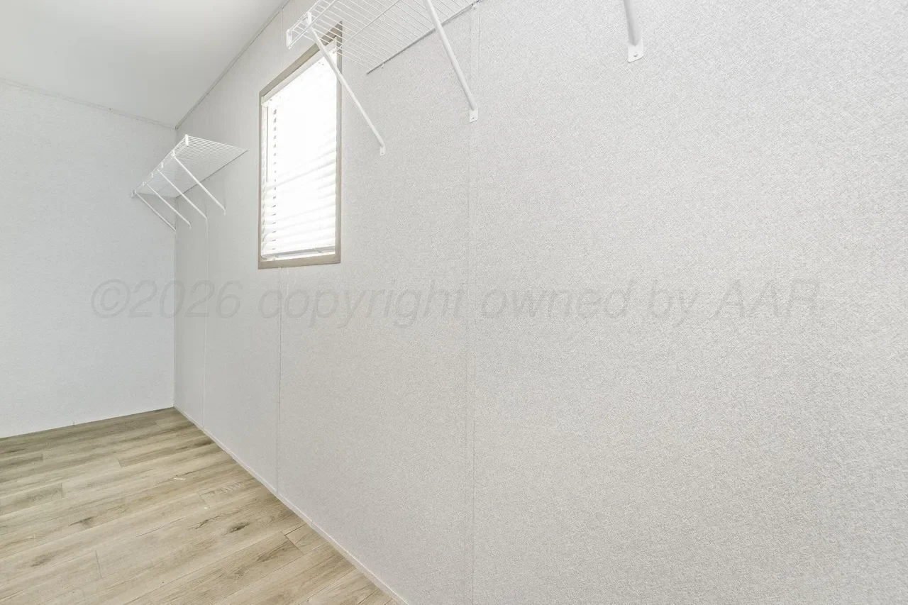 b2bc4130a1275873ad70ea512434823al-m1332418550rd-w1280_h960.webp