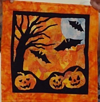 Zoe's Halloween mini quilt