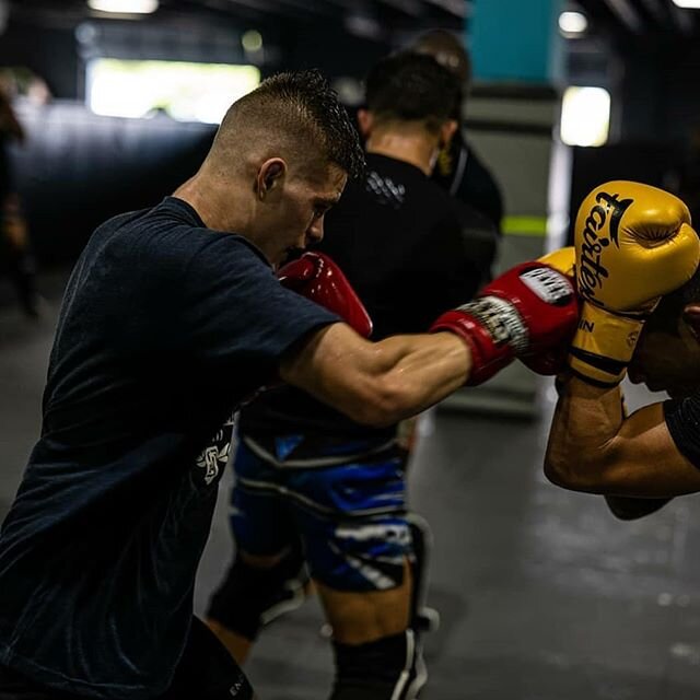 Thank you to everyone who sent through birthday messages had a good weekend celebrating ✌🏻
..
..
..
#drive #destiny #work #youngestchamp #mma #ufc #documentary #photography #fitness #fit #profile #training #gym #muaythai #wrestling #sambo #kickboxin