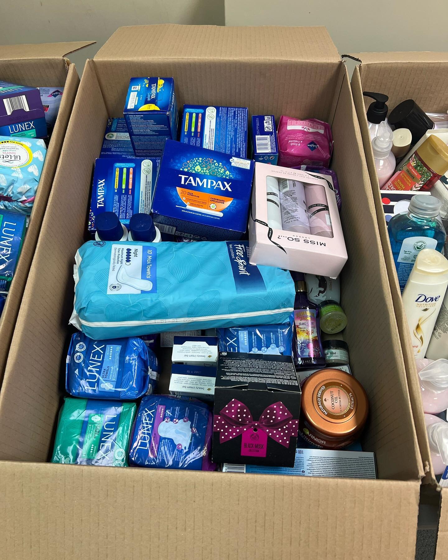 The Hygiene Bank was very lucky to receive these donated items from the customers of Boots. Thank you to the team for this amazing donation @bootsuk @lakeside @thehygienebank #hygieneisarightnotaluxury