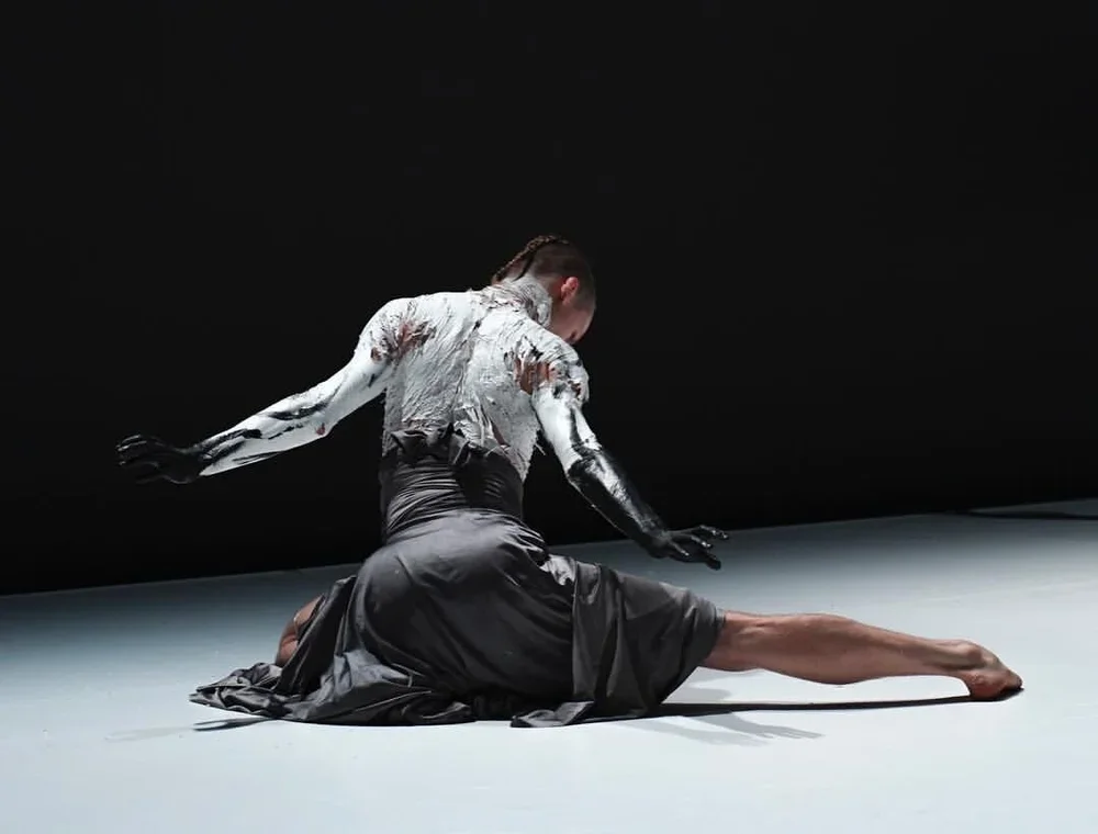 FRICTION (2018) - Photo by Umi Akiyoshi for SBDNY
