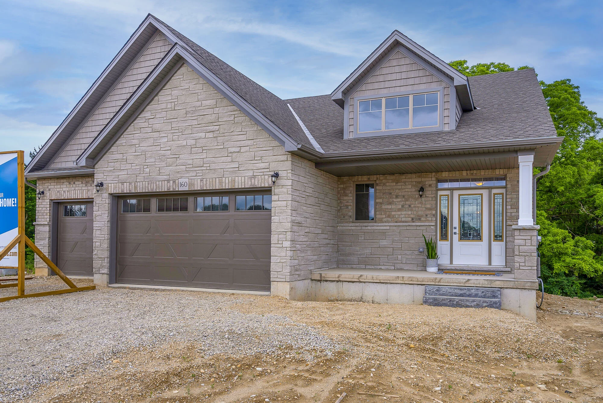 Carriage Crossing Durham Ontario — Sunvale Homes