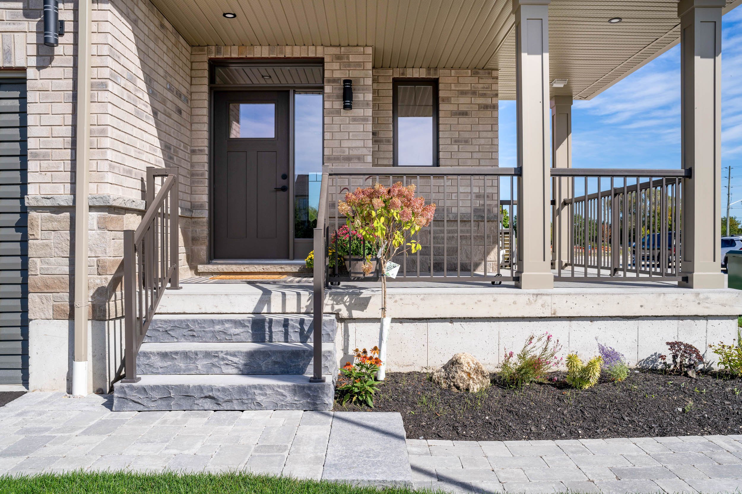 17 Swain Crescent Web (5).jpg