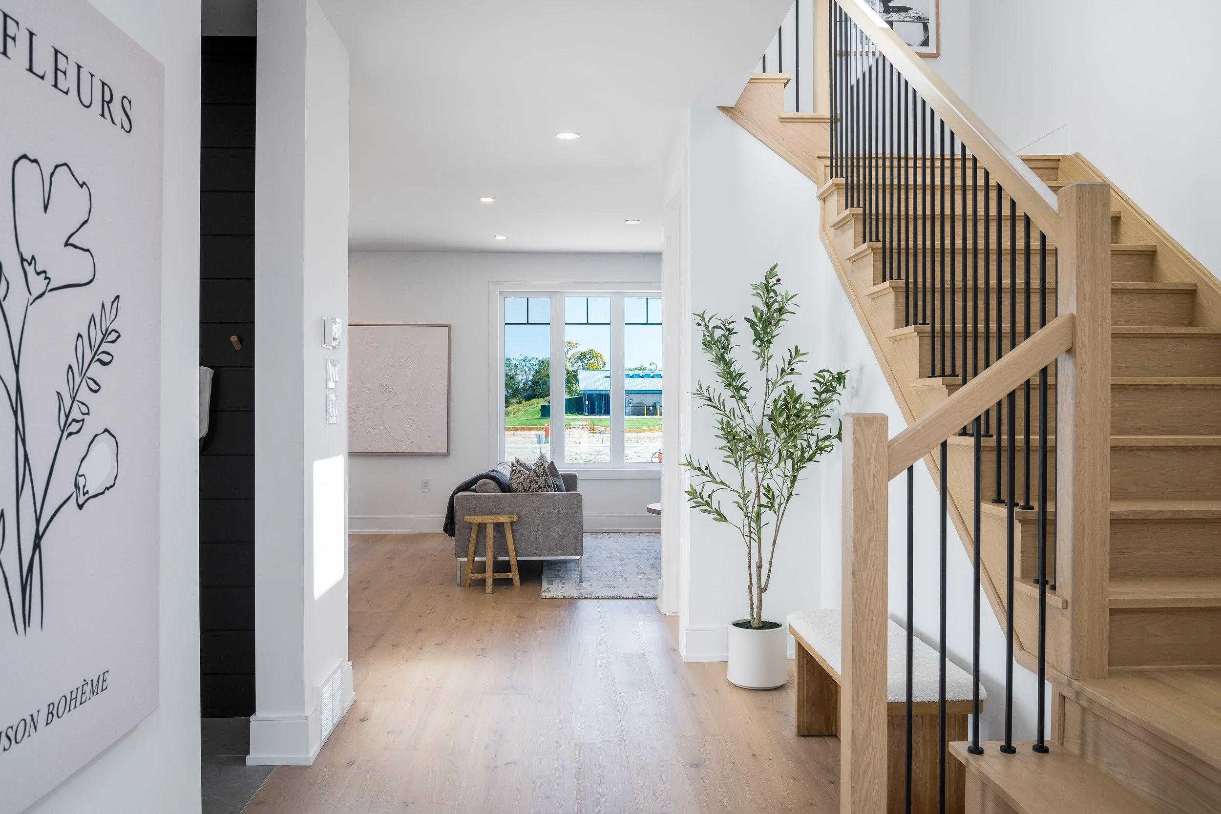 17 Swain Crescent Web (11).jpg