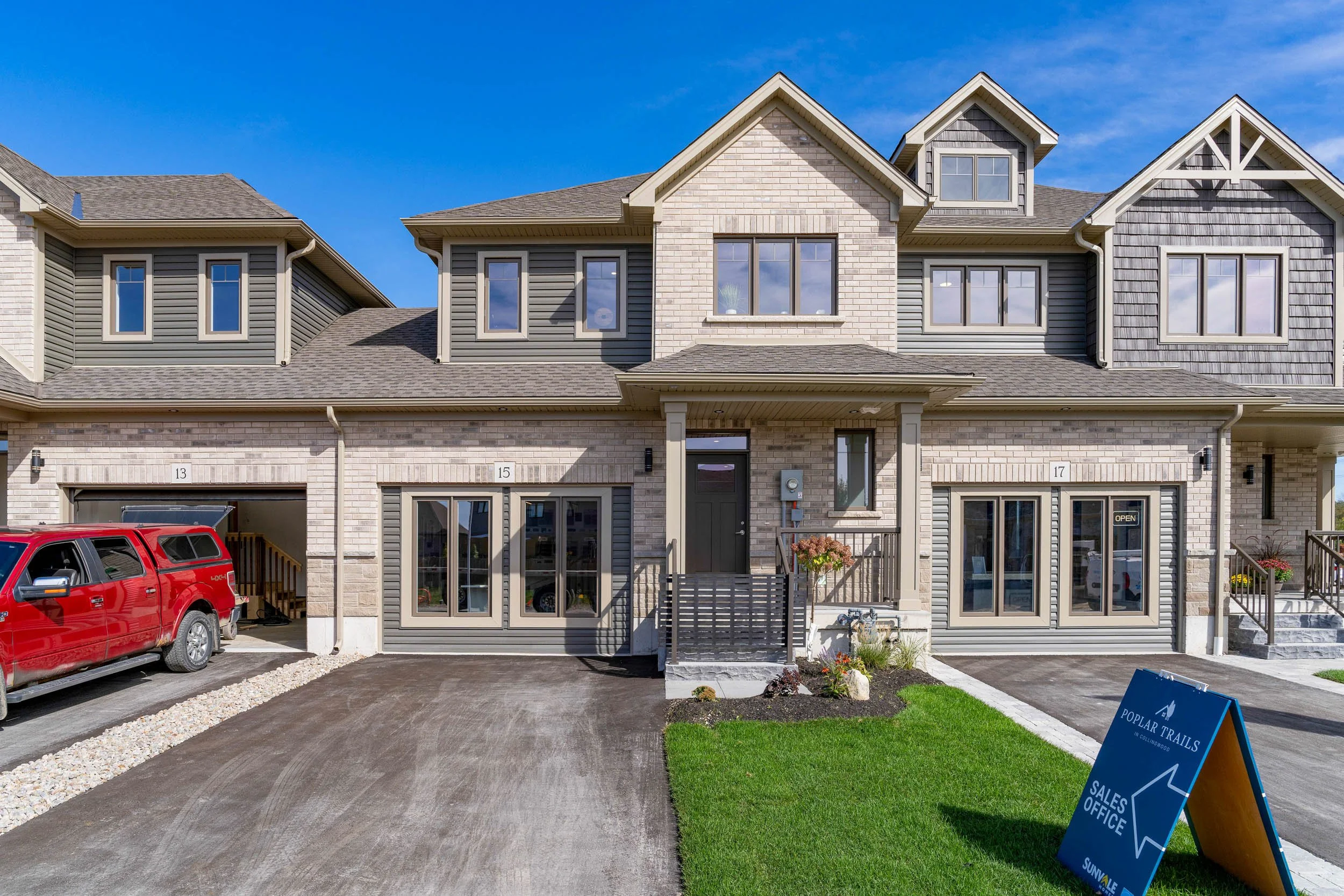 15 Swain Crescent Web (2).jpg